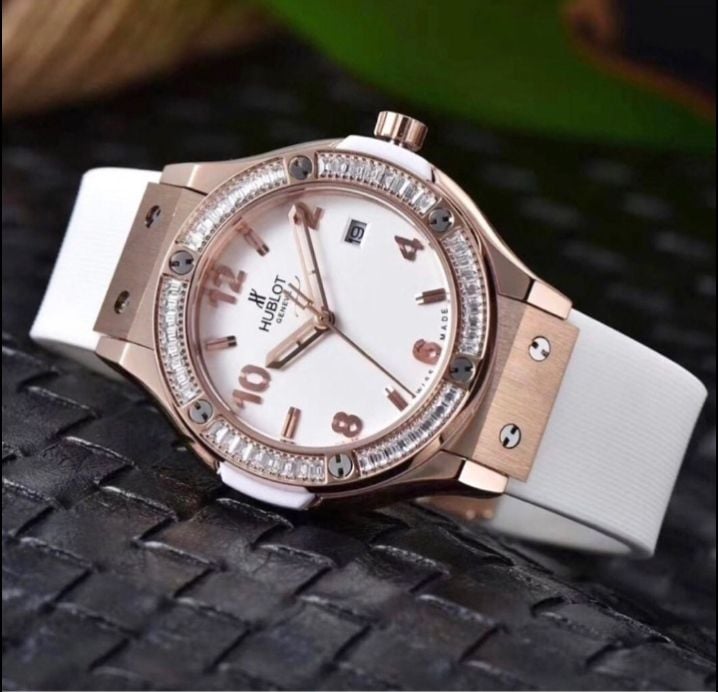 Women's watches for sale - Image 1