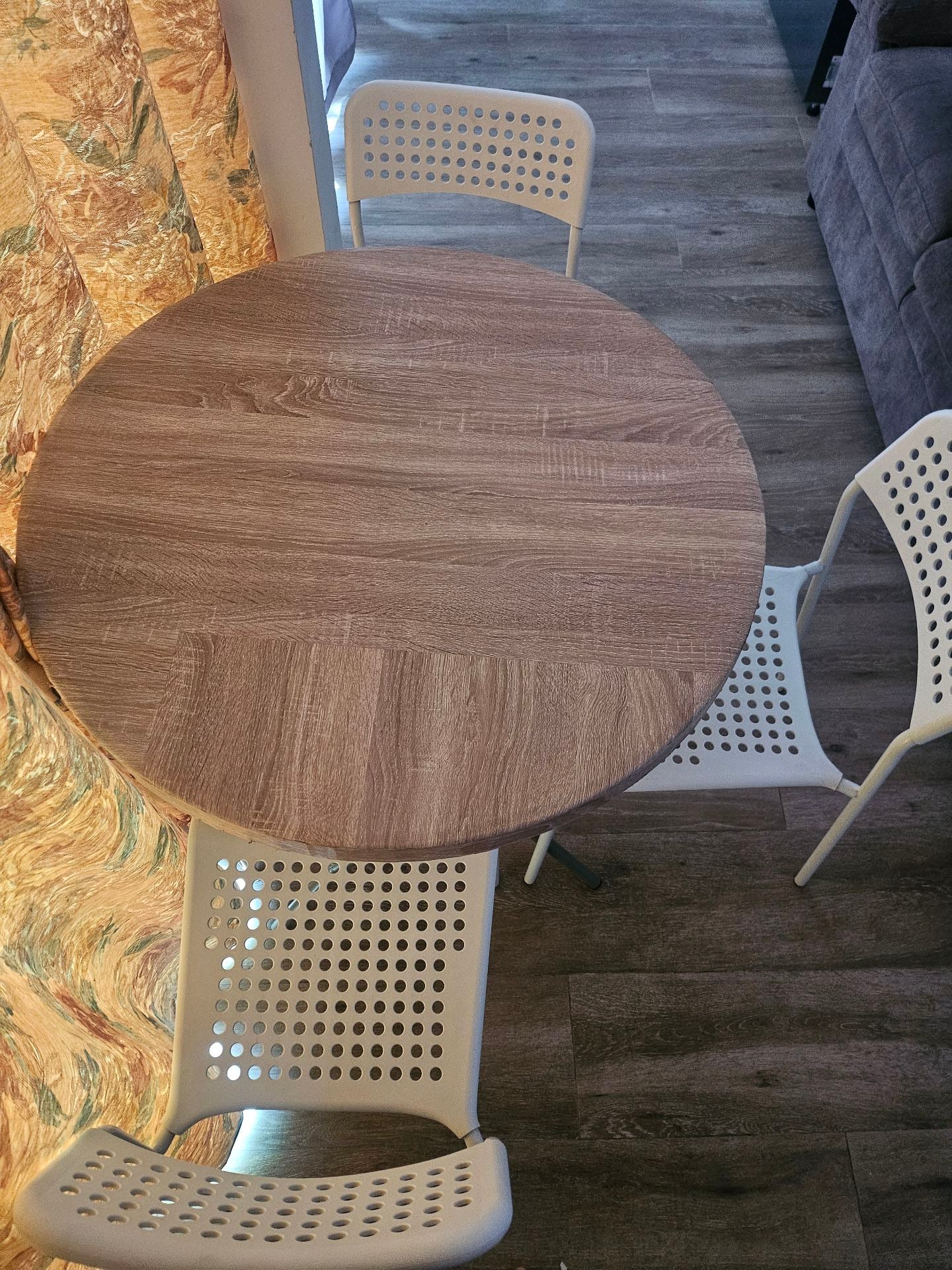 Outdoor table and chair set - Image 3