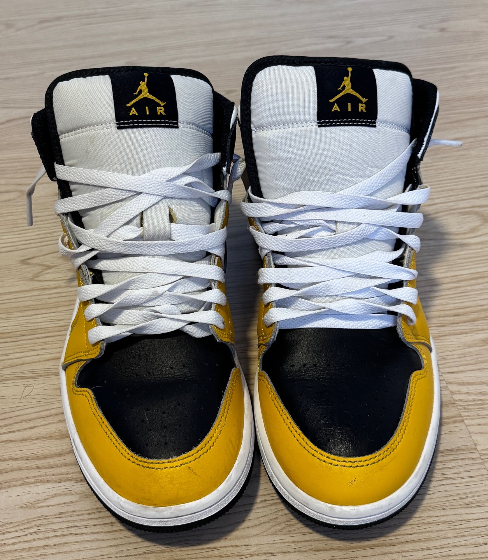 Air Jordans 1 Mid "Yellow Ochre" for sale. Very good condition! - Image 5