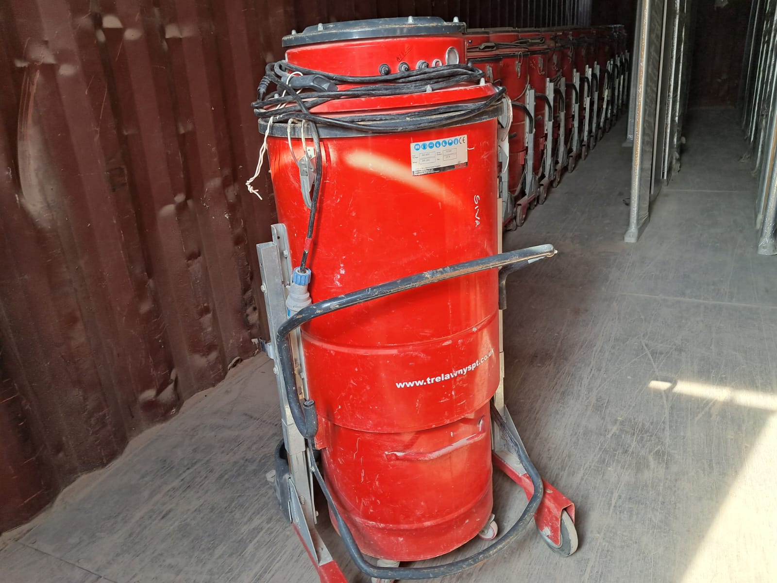 Vacuum Cleaner For Sale - Image 1
