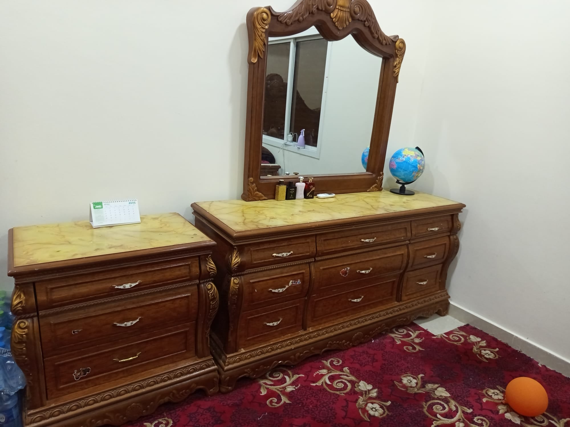 Dressing Table with 9 Drawers - Image 1
