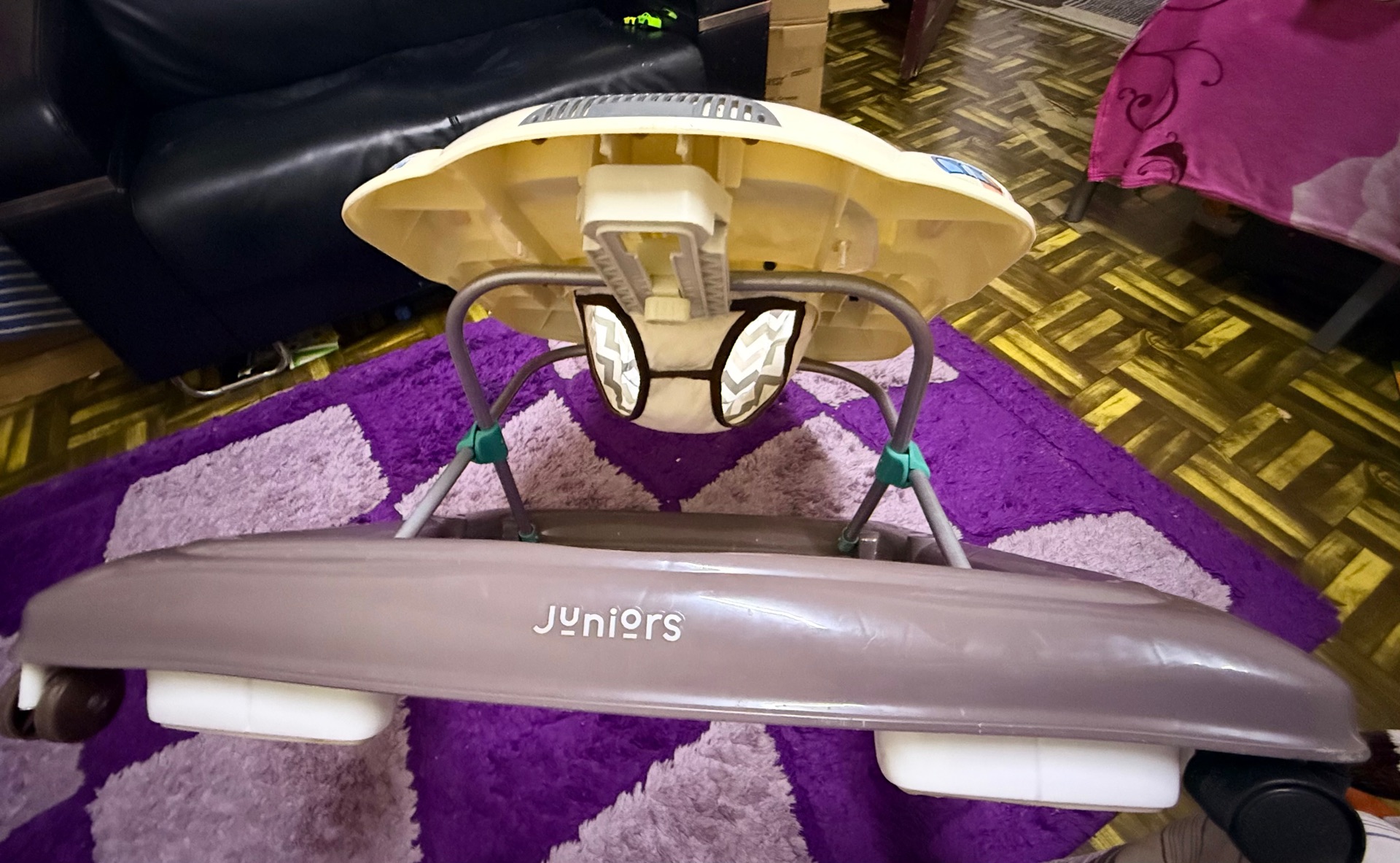 Used Baby walker for sale QR 50 - Image 3