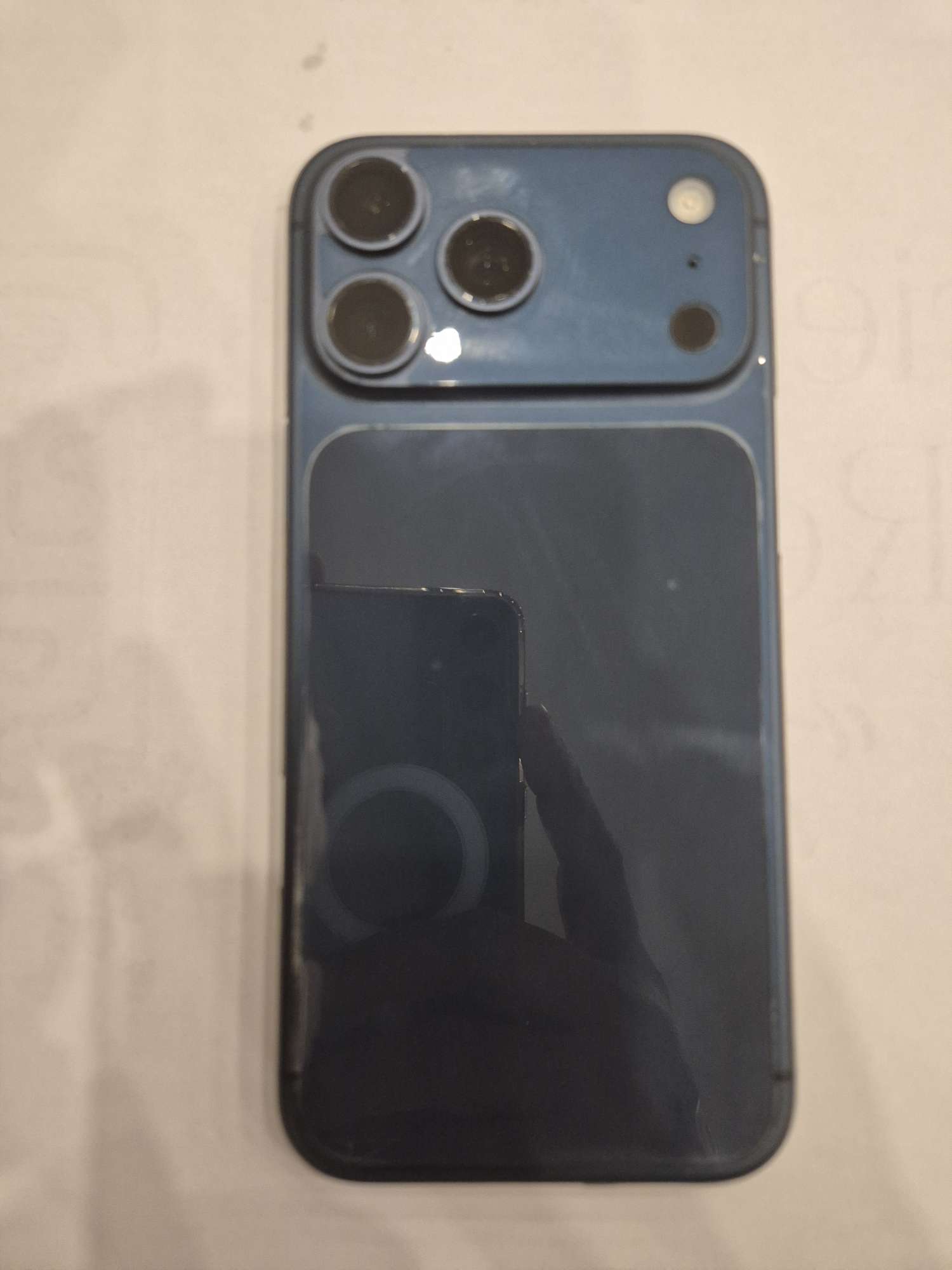 IPhone 17 Pro Max 1TB Deep Blue  - Image 3