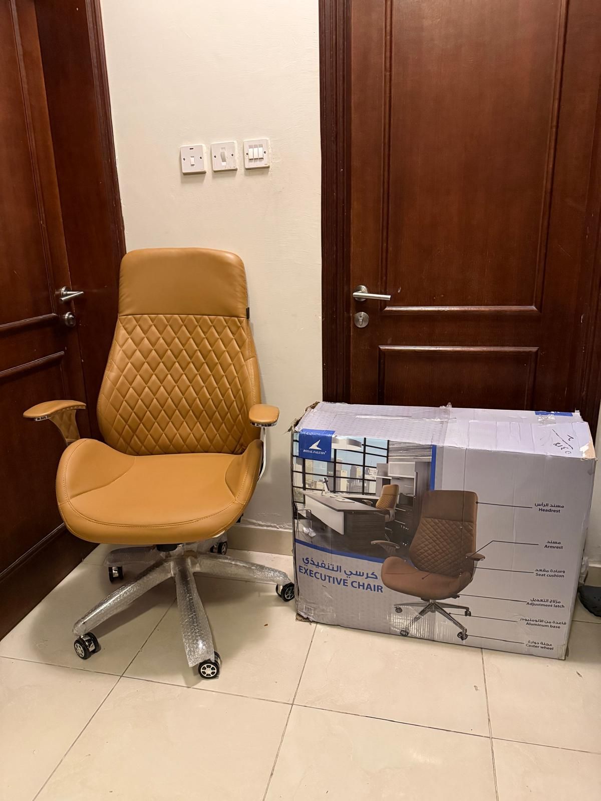 For sale: A premium office chair for studying, brand new with box. Very high spe - Image 7