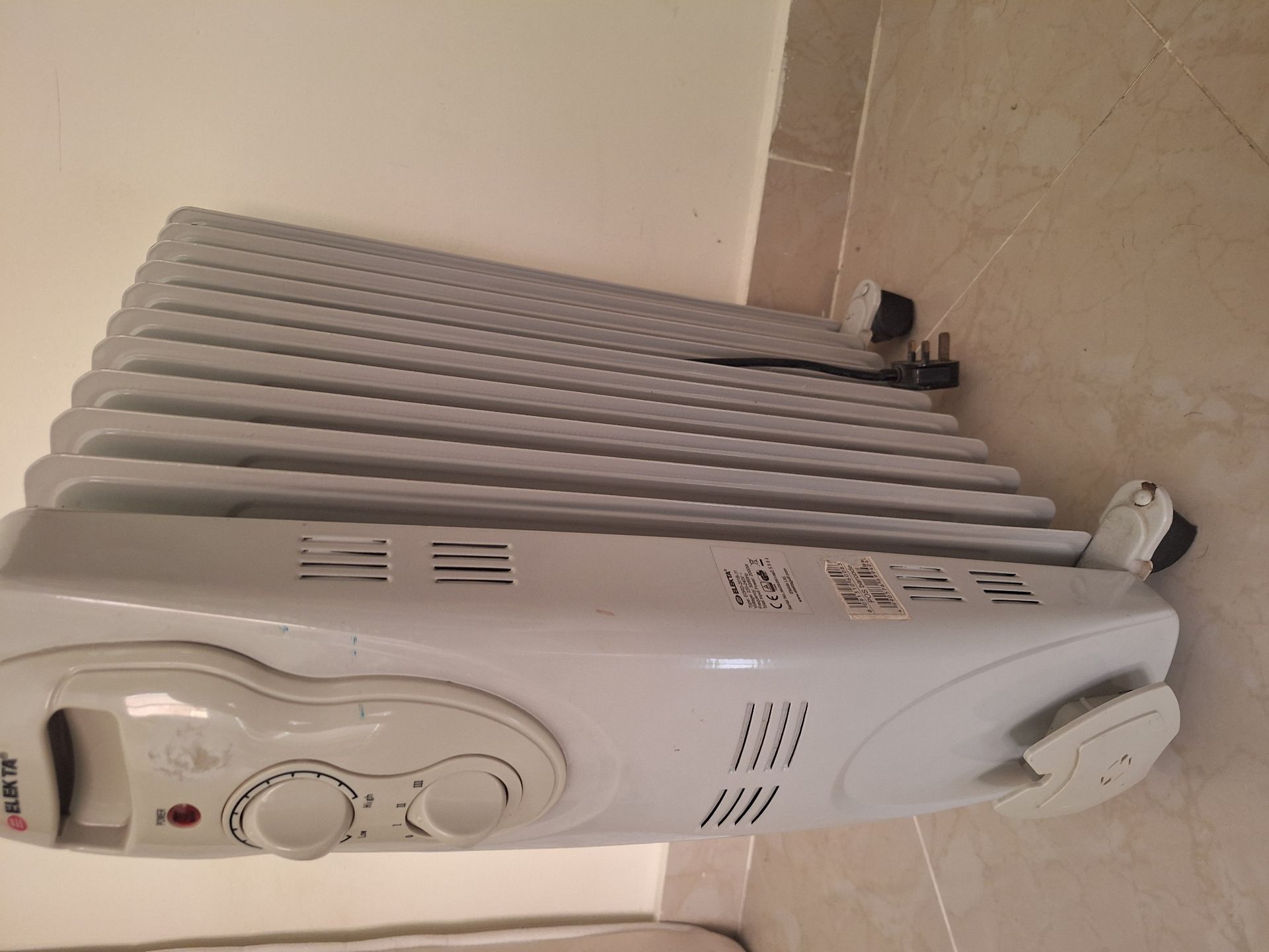 Elakta Heater very rarely used excellent condition - Image 3