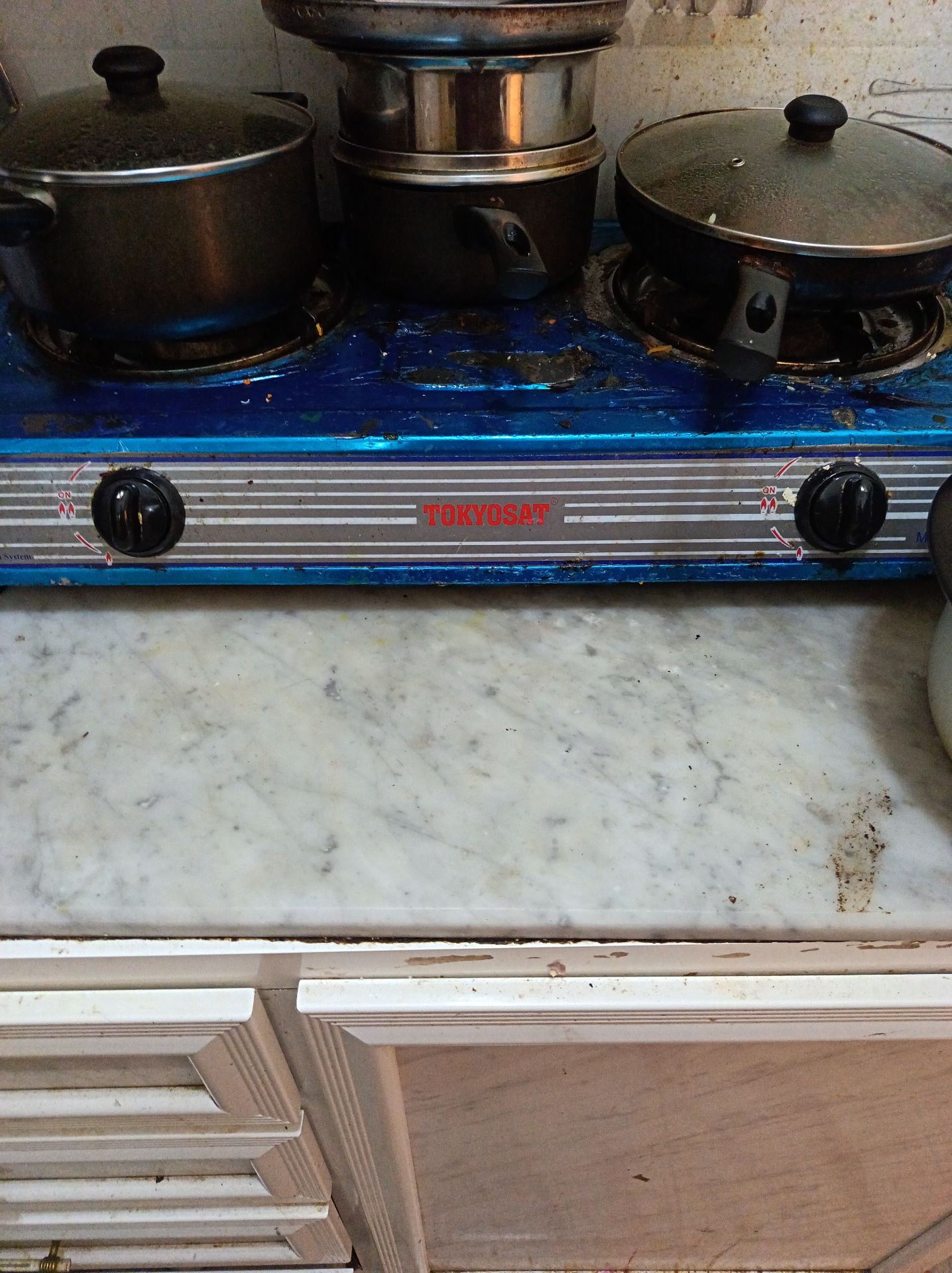 Gas cylinder and stove for sale - Image 4