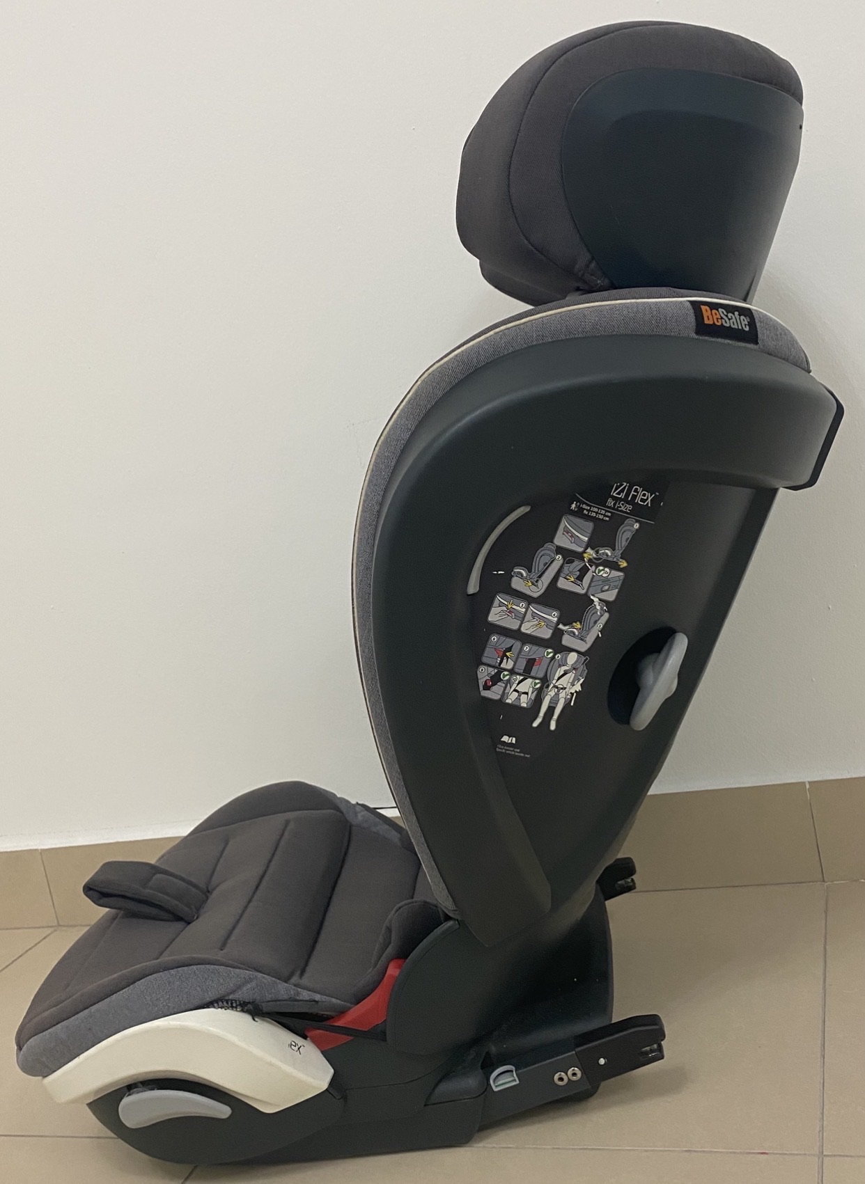 Baby seat for car  - Image 4