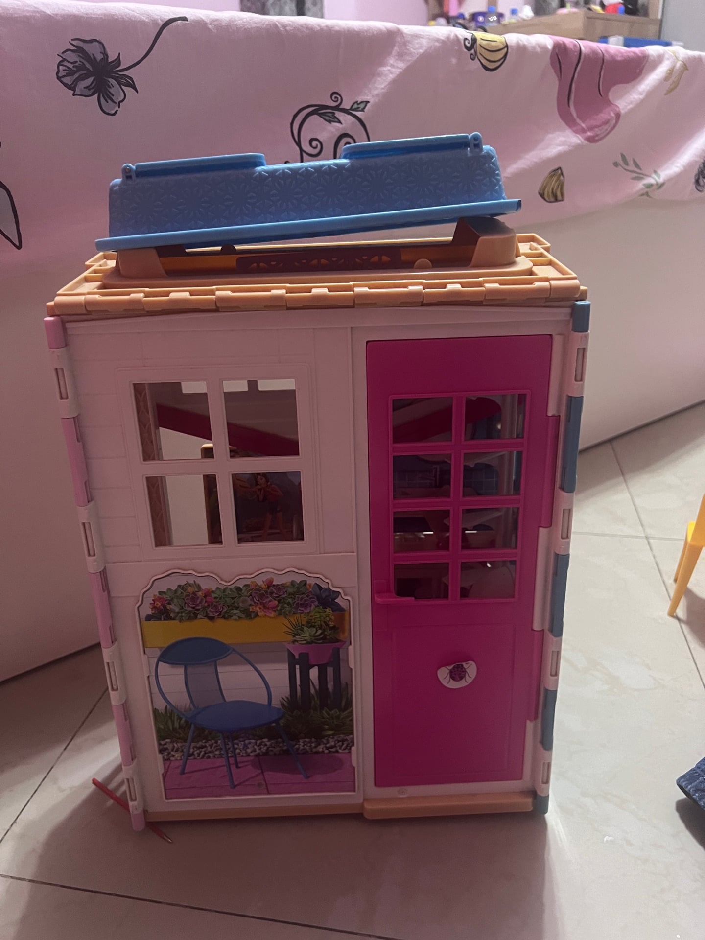Barbie house play set - Image 7