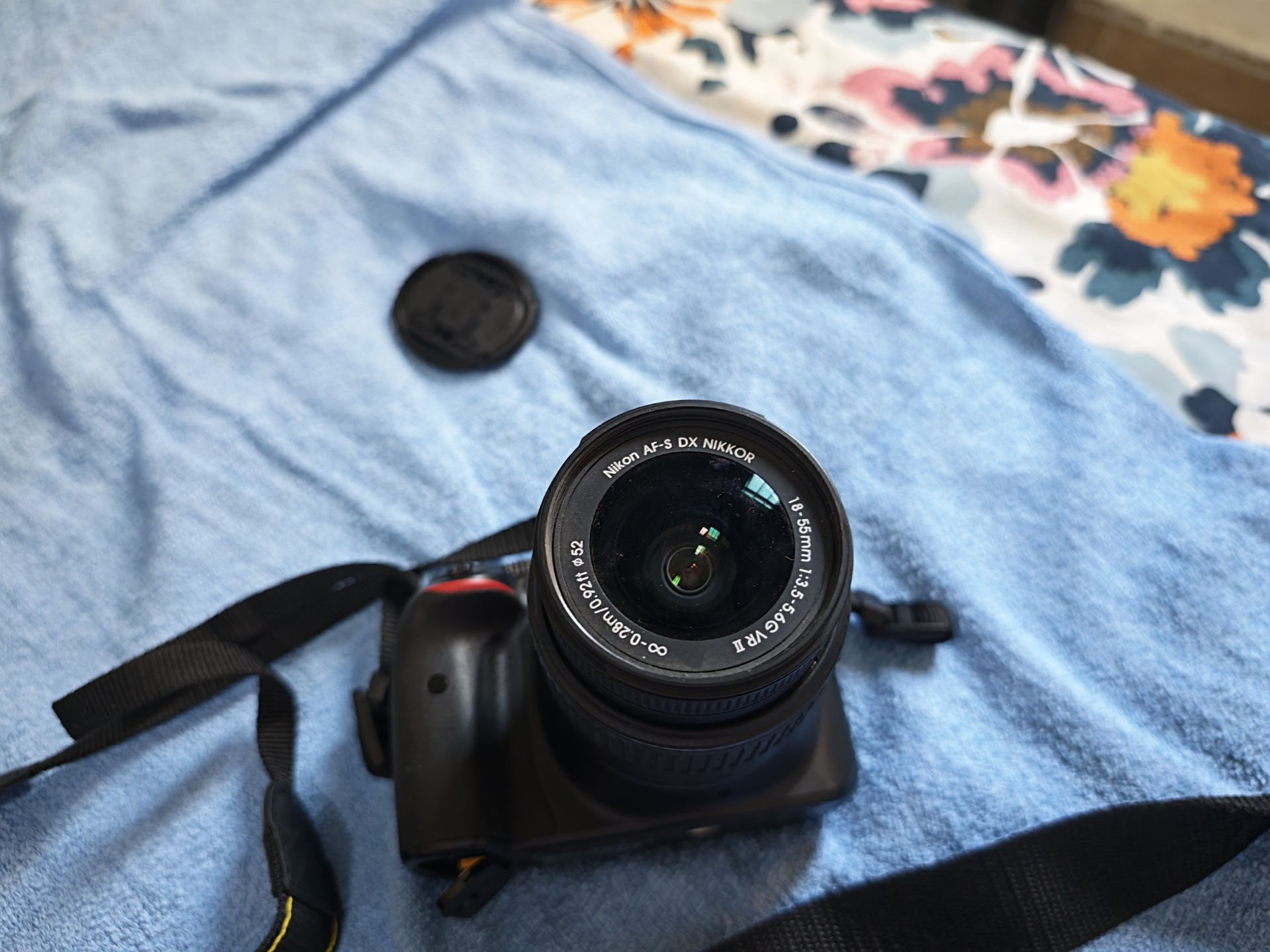 Nikon D3300 digital SLR camera launched in 2014 with Nikon AF-S 18-55 lens - Image 5