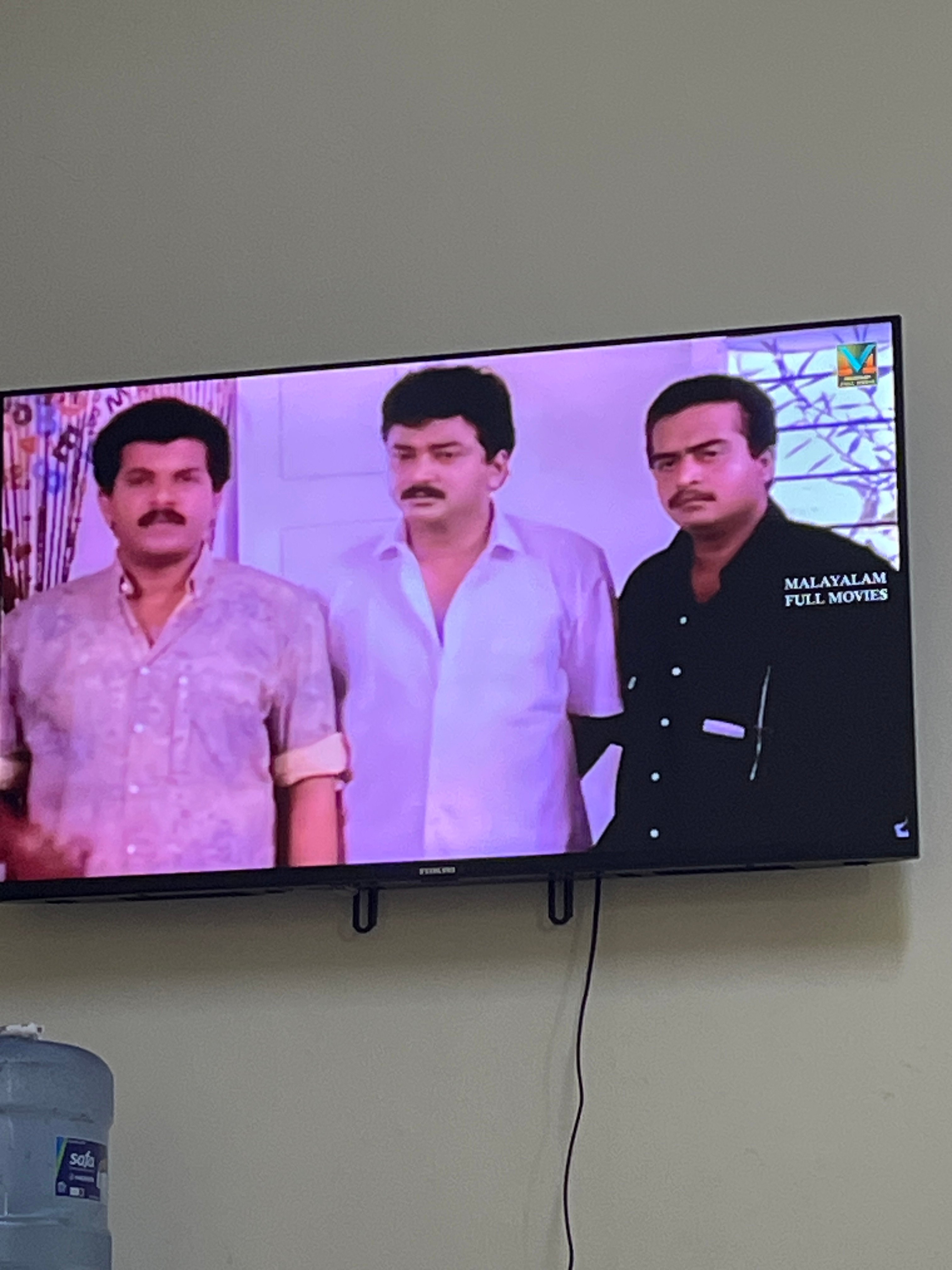 Nikai TV 43 Android Smart  - Image 2