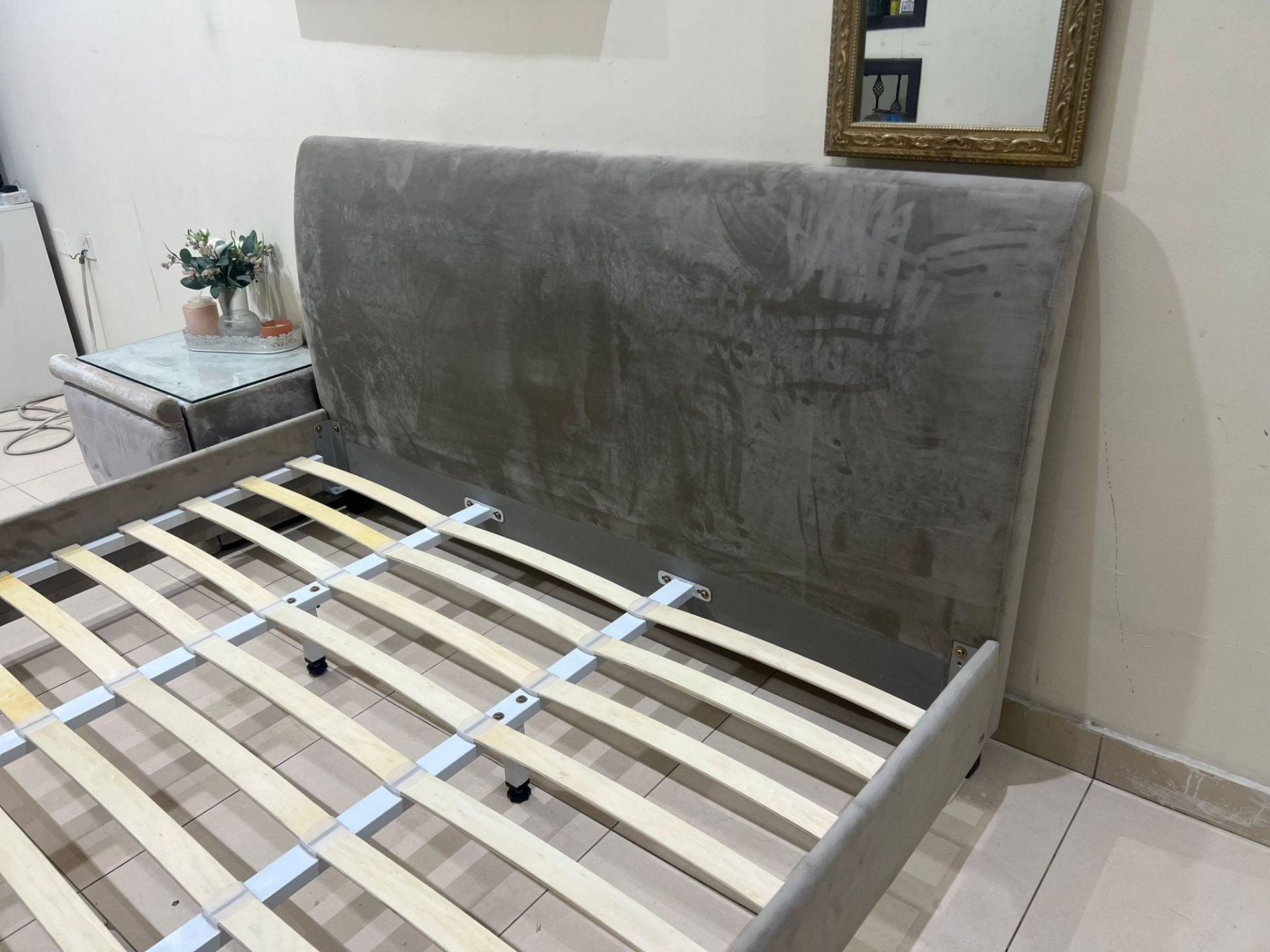 THE ONE branded king size bed for sale  - Image 5