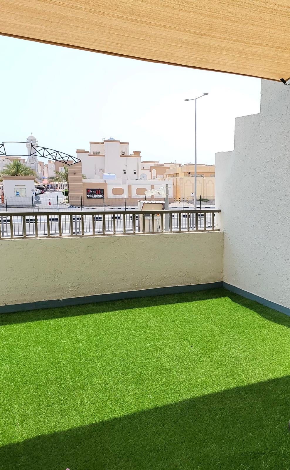 Artificial grass carpet for sale - Image 3