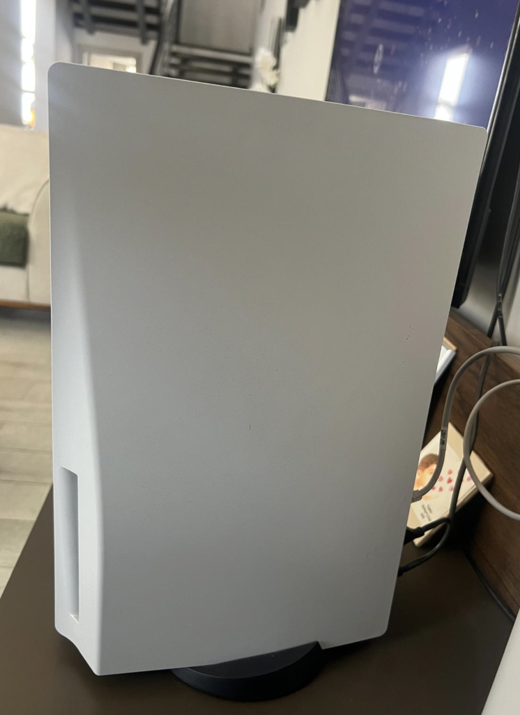 PS5 Bundle | Negotiable | 850GB - Image 3