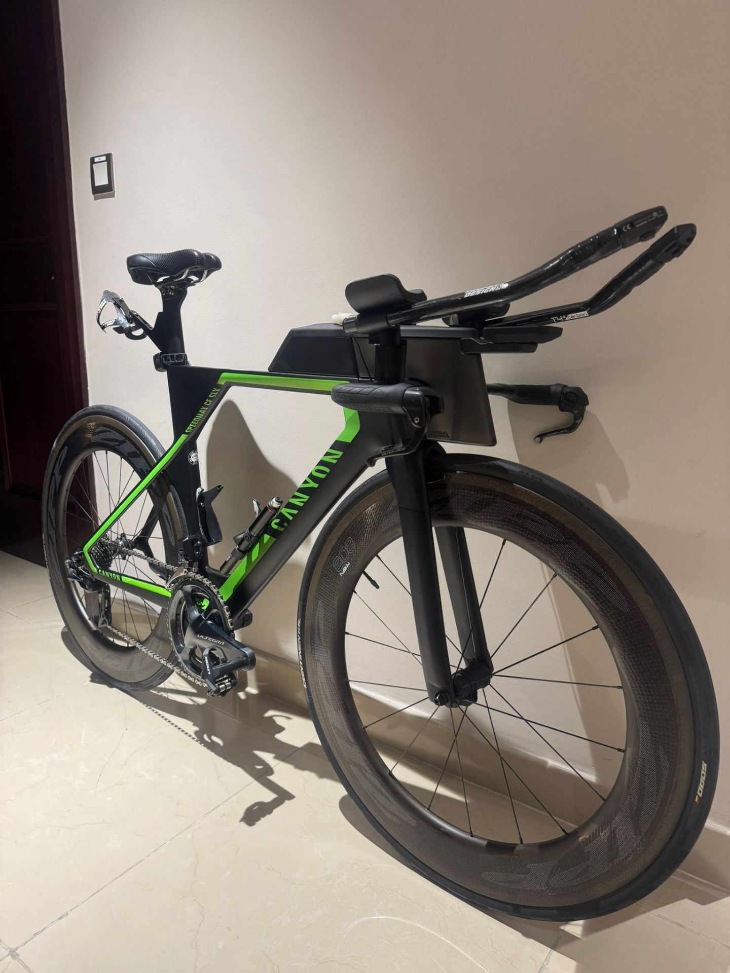 Canyon Speedmax CF SLX 9.0 SL Dura-Ace Di2 TT - Image 3