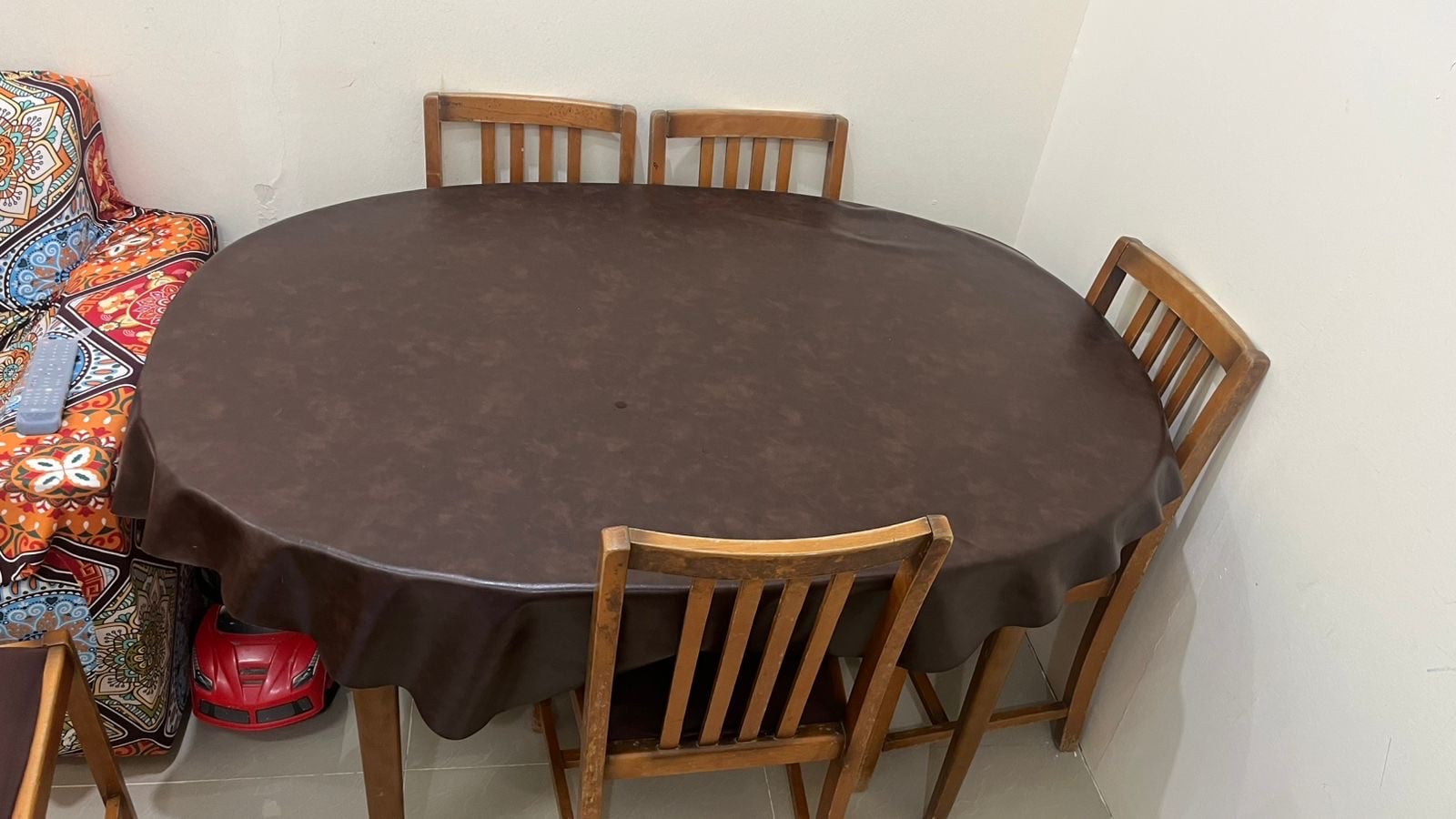 Expandable Dining Table - Image 4