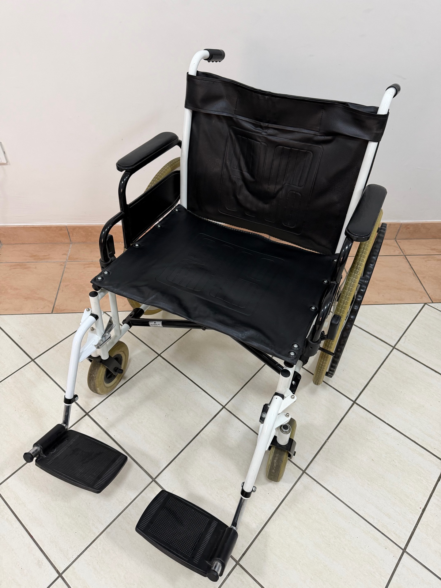 Wheelchair  - Image 9