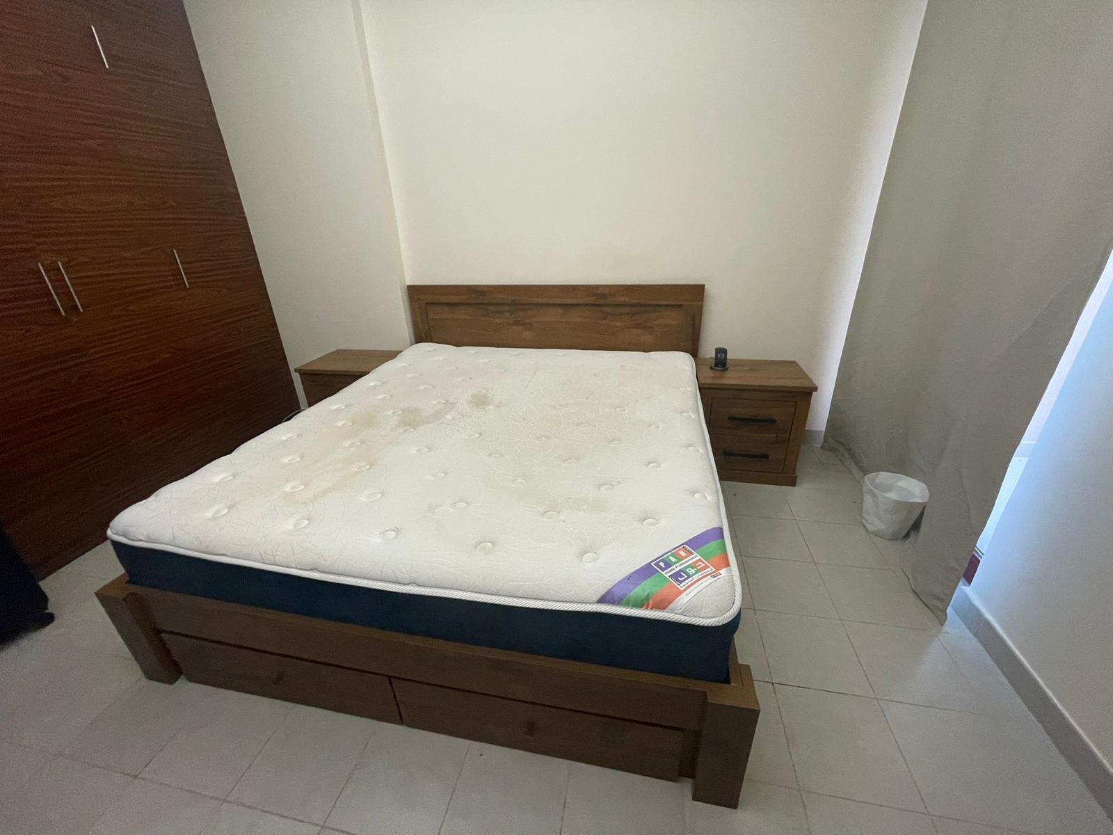 Beds - Image 4