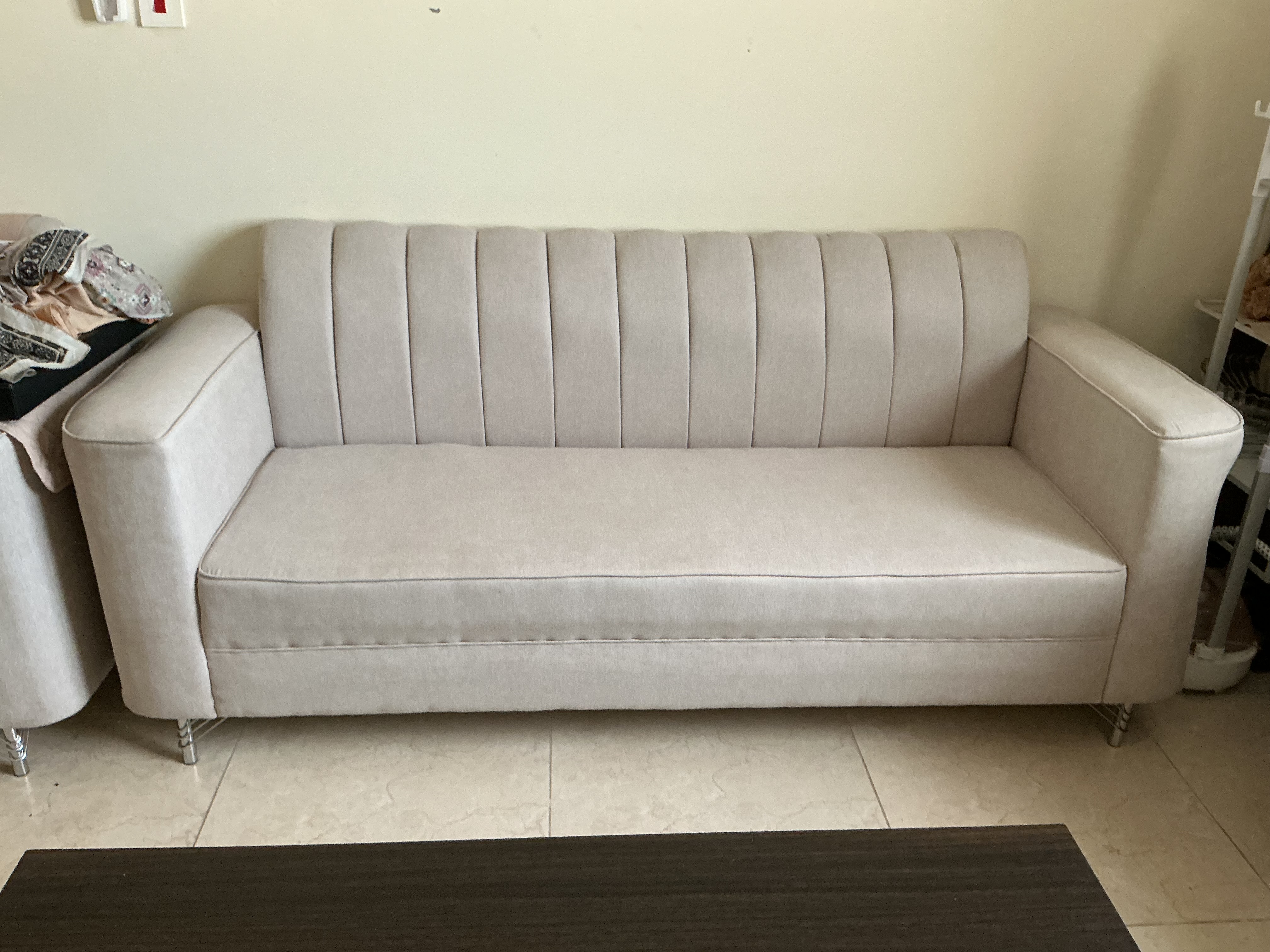 Beige sofas - Image 2