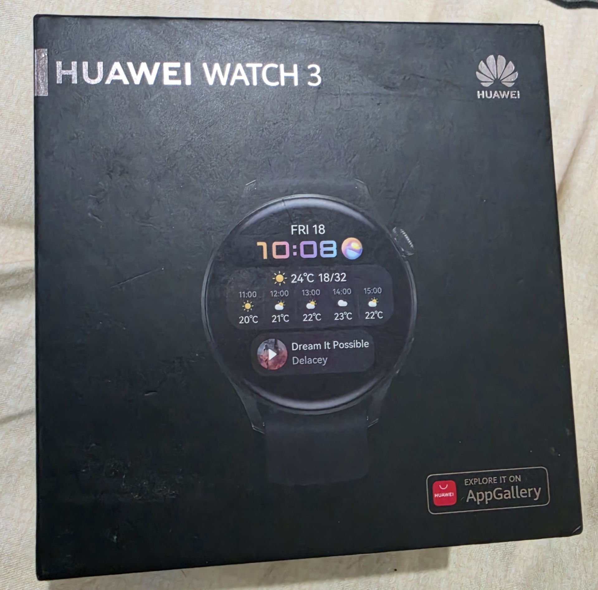 Huawei watch 3 with Box & charger as new - Image 7
