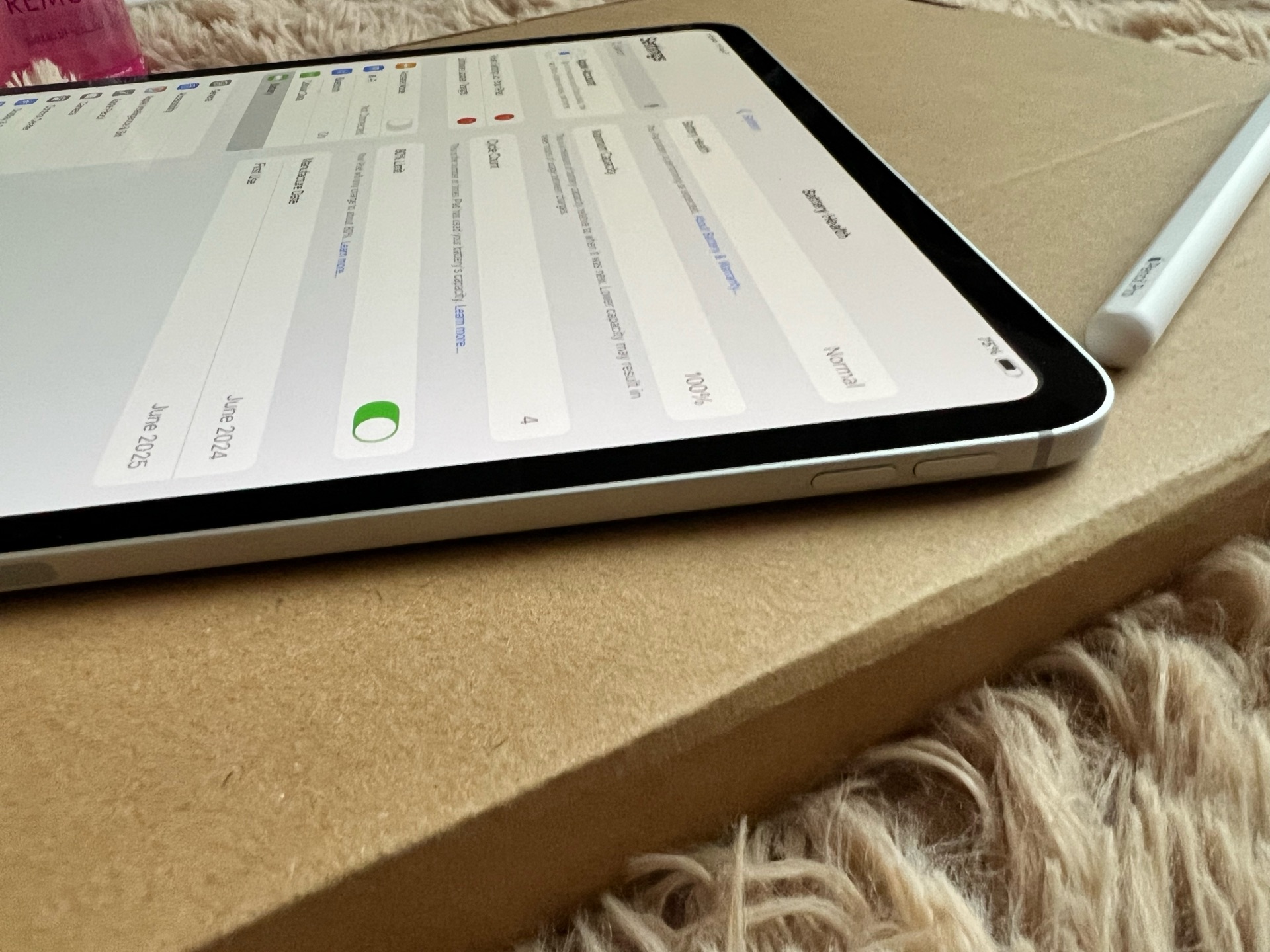 Apple iPad Pro M4 13” 2TB 5G Pencil - Image 7