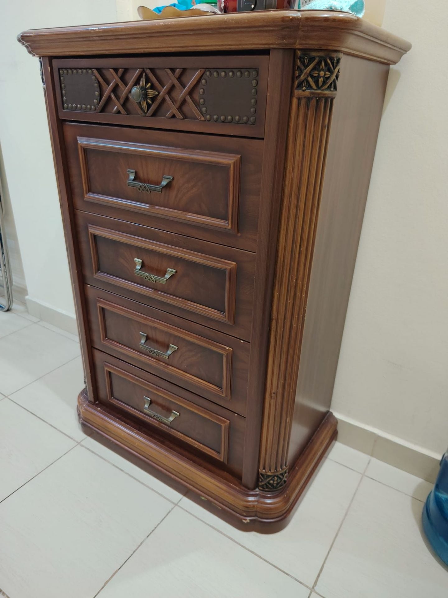 أثاث، طاولة طعام، غاز طبخ، مجموعة أرائك - Image 4