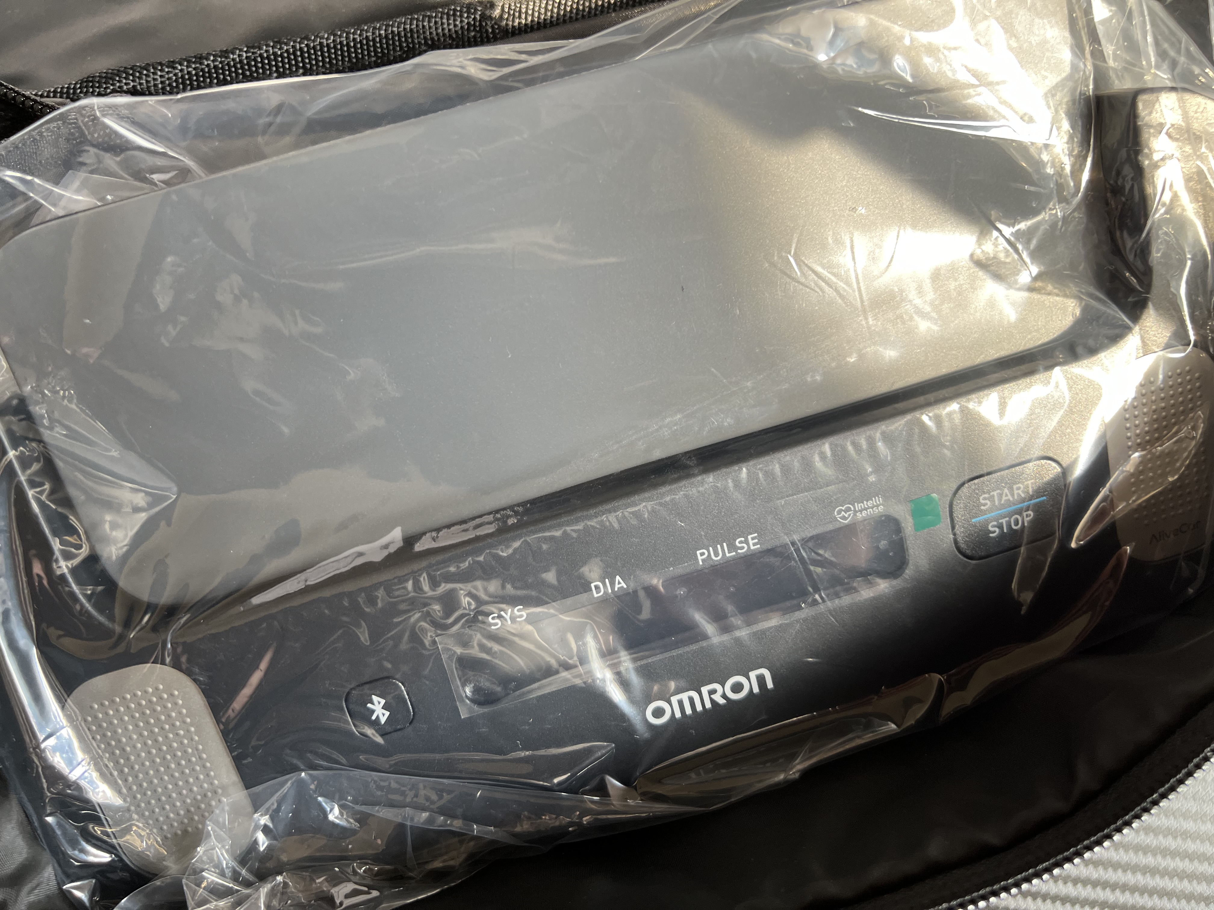 Omron Brand New Complete 2-in-1 - Image 4
