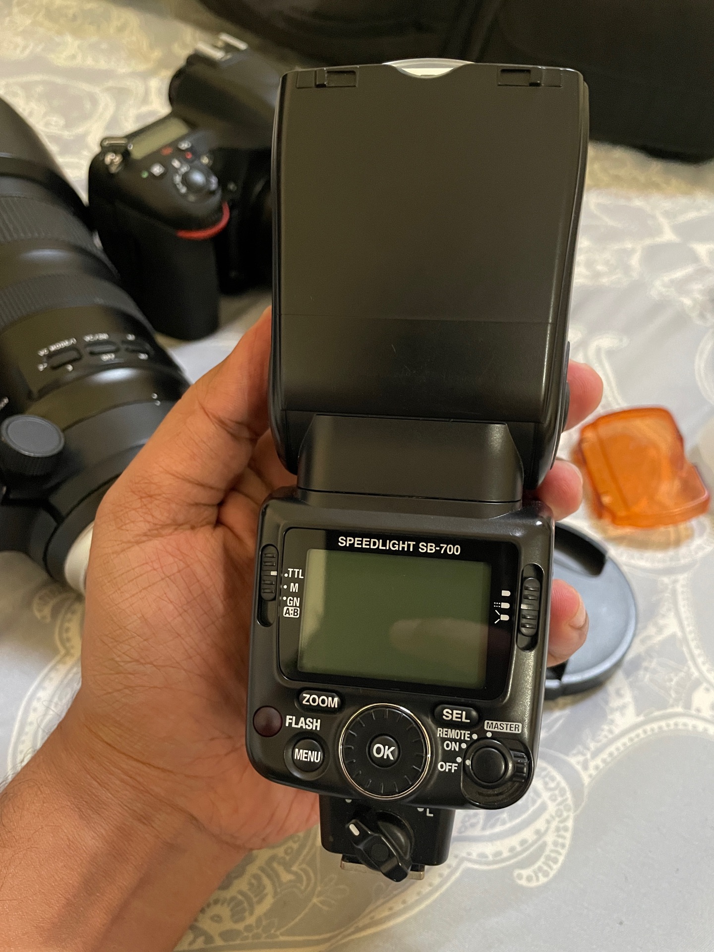 Nikon SB 700 Flashlight - Image 1