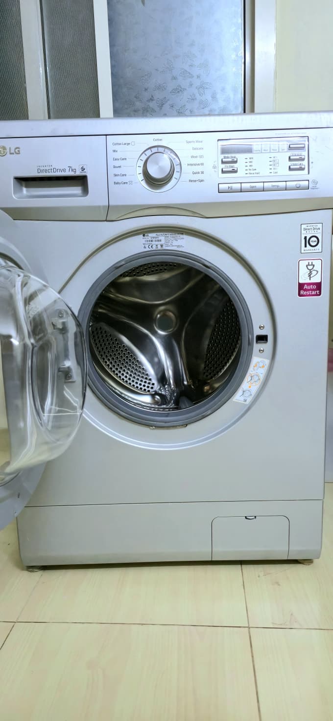 LG Washing Machine 7Kg - Image 5