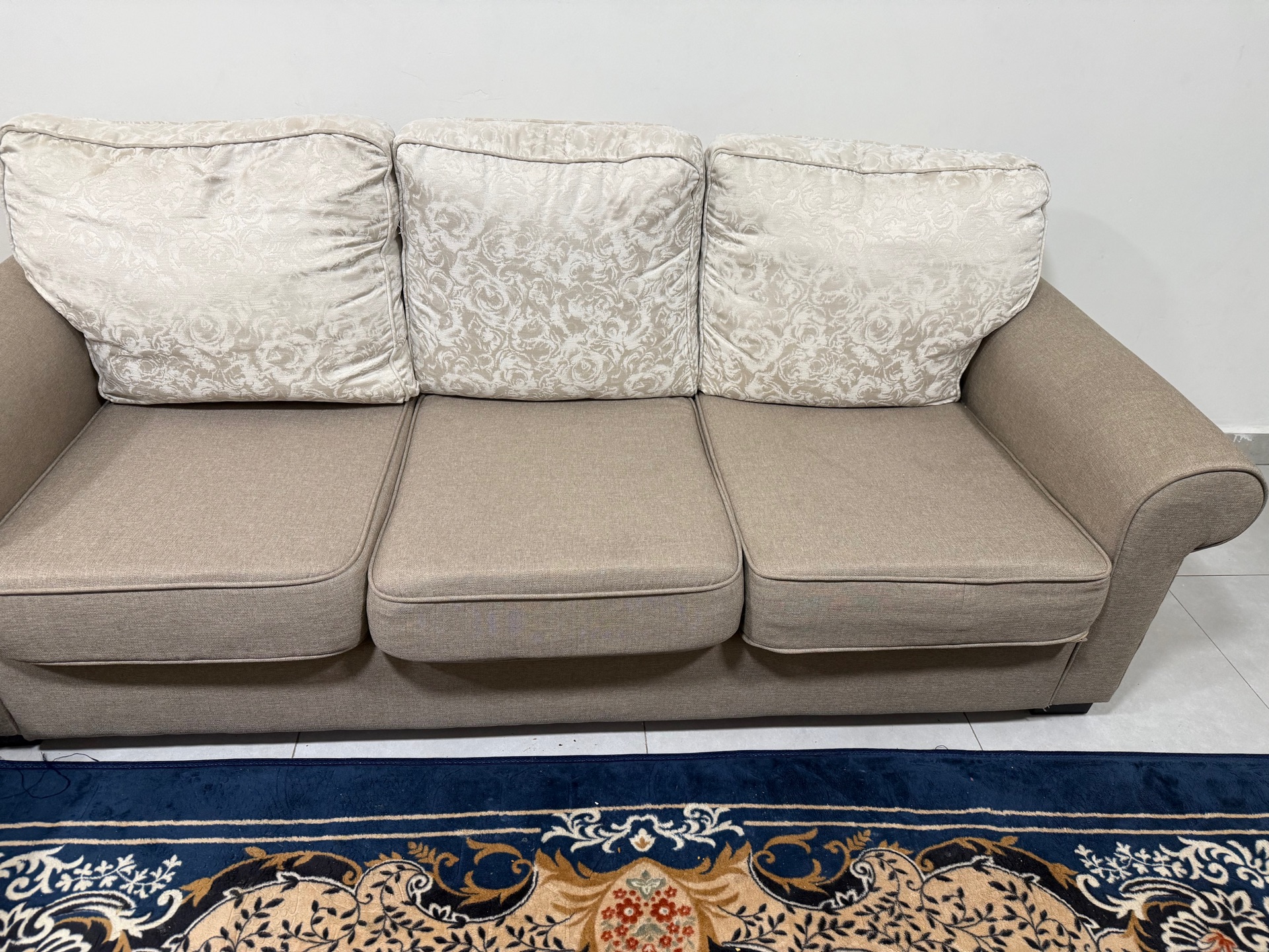 Sofa Set in Brand New Condition  - Image 5