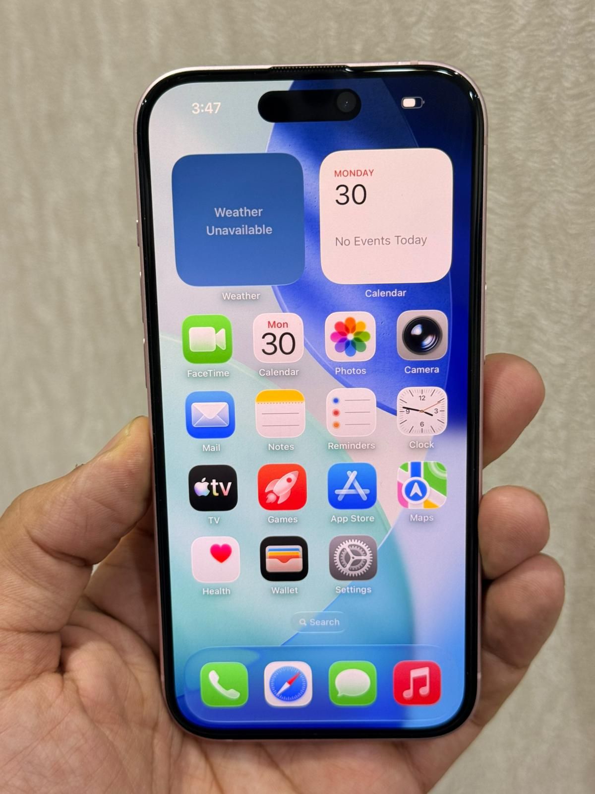 iPhone 15 | 128GB | 94%Battery | Esim - Image 3