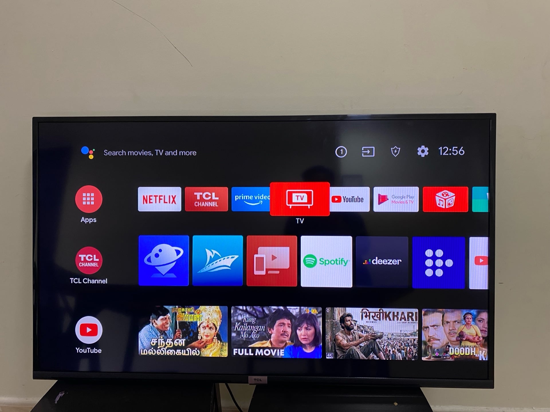 Tcl 49 inch smart android tv - Image 1