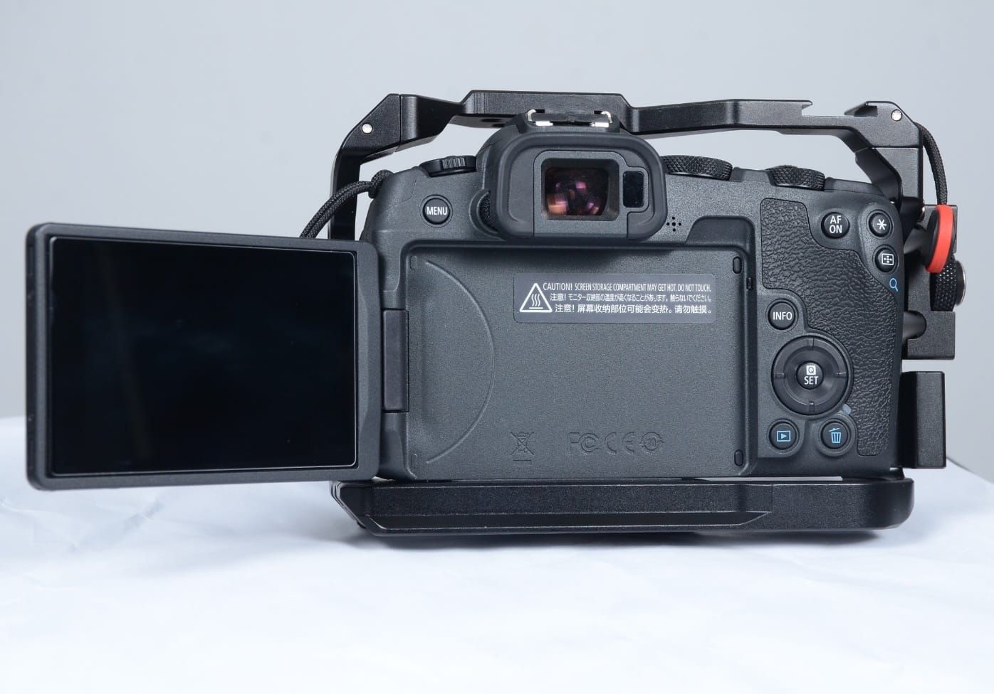 كانون R8 24-50mm، بطارية أصلية 50mm، قفص، بطارية وهمية، مع علبة - Image 1