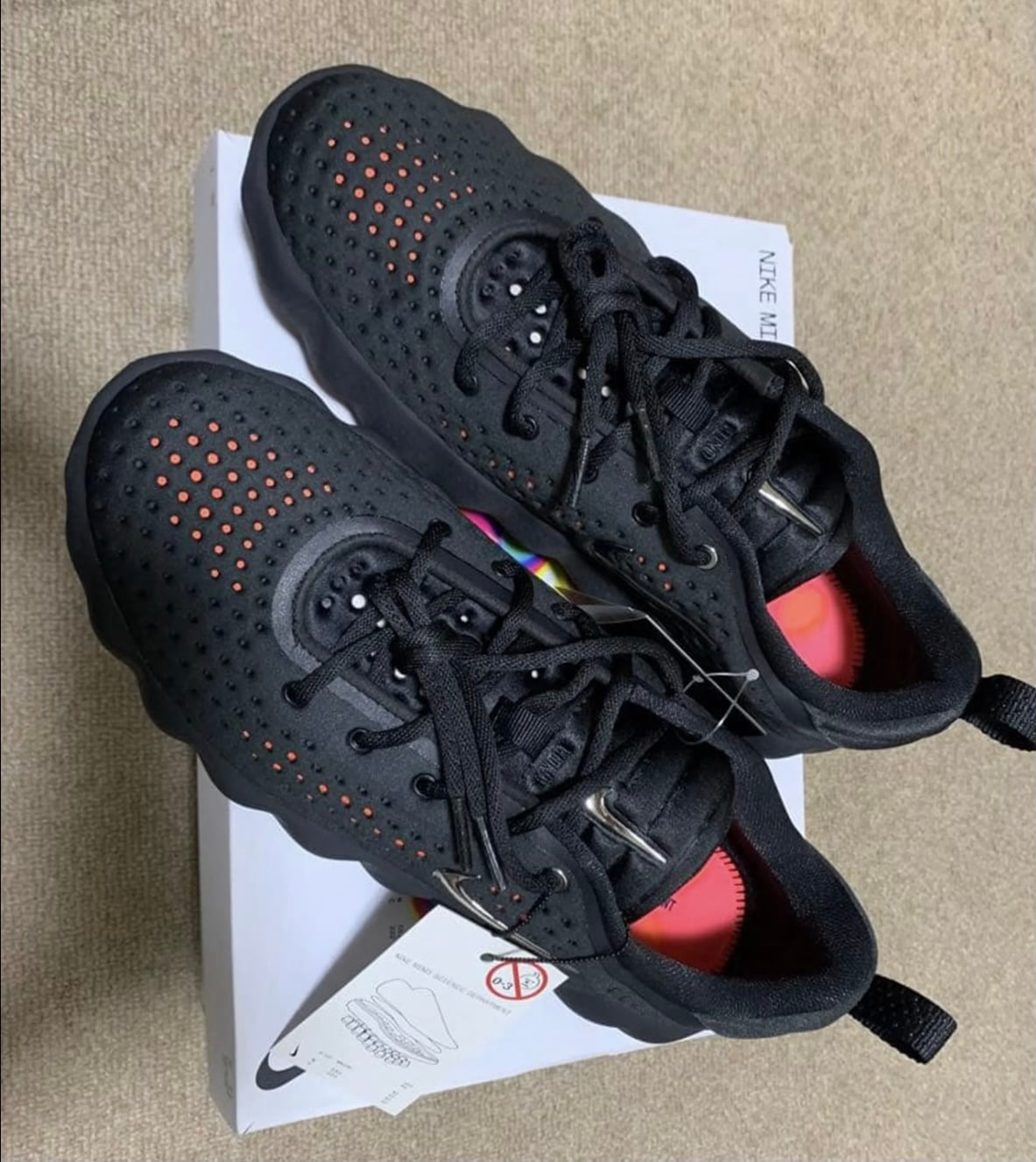 Nike Mind 002 Black Crimson Size US 12.5 - Image 3