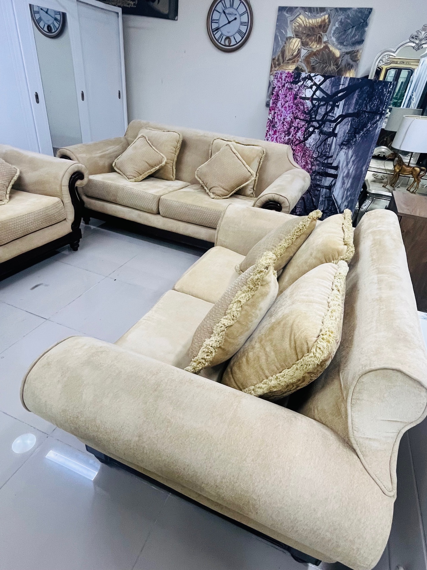 Sofas set for sale - Image 4