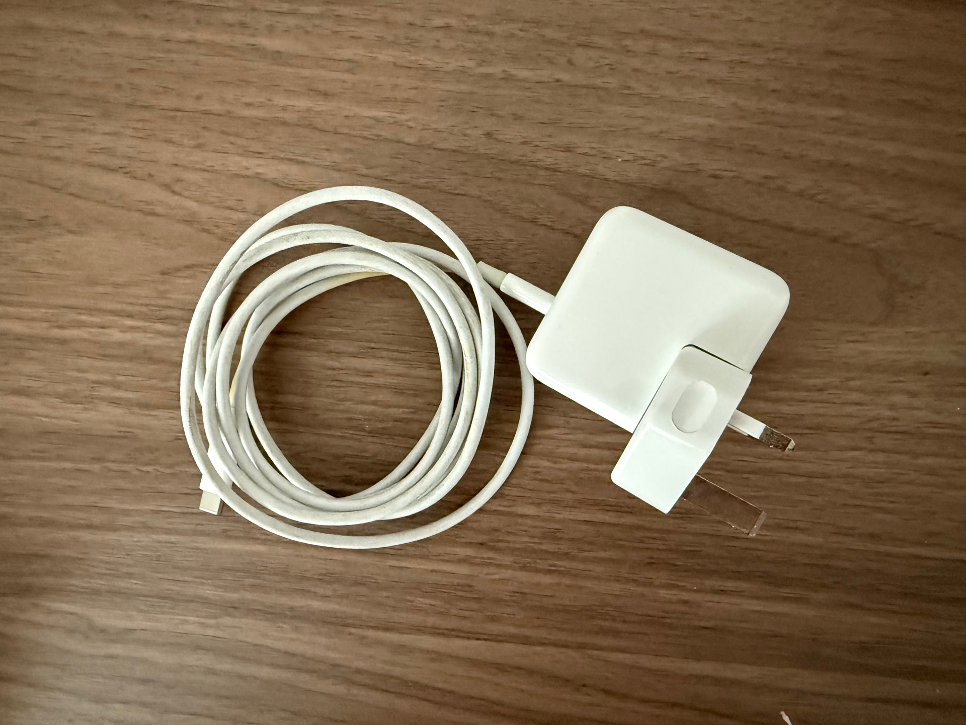 للبيع: Apple MacBook 12” Retina (2017) – 8GB RAM / 512GB SSD - Image 6
