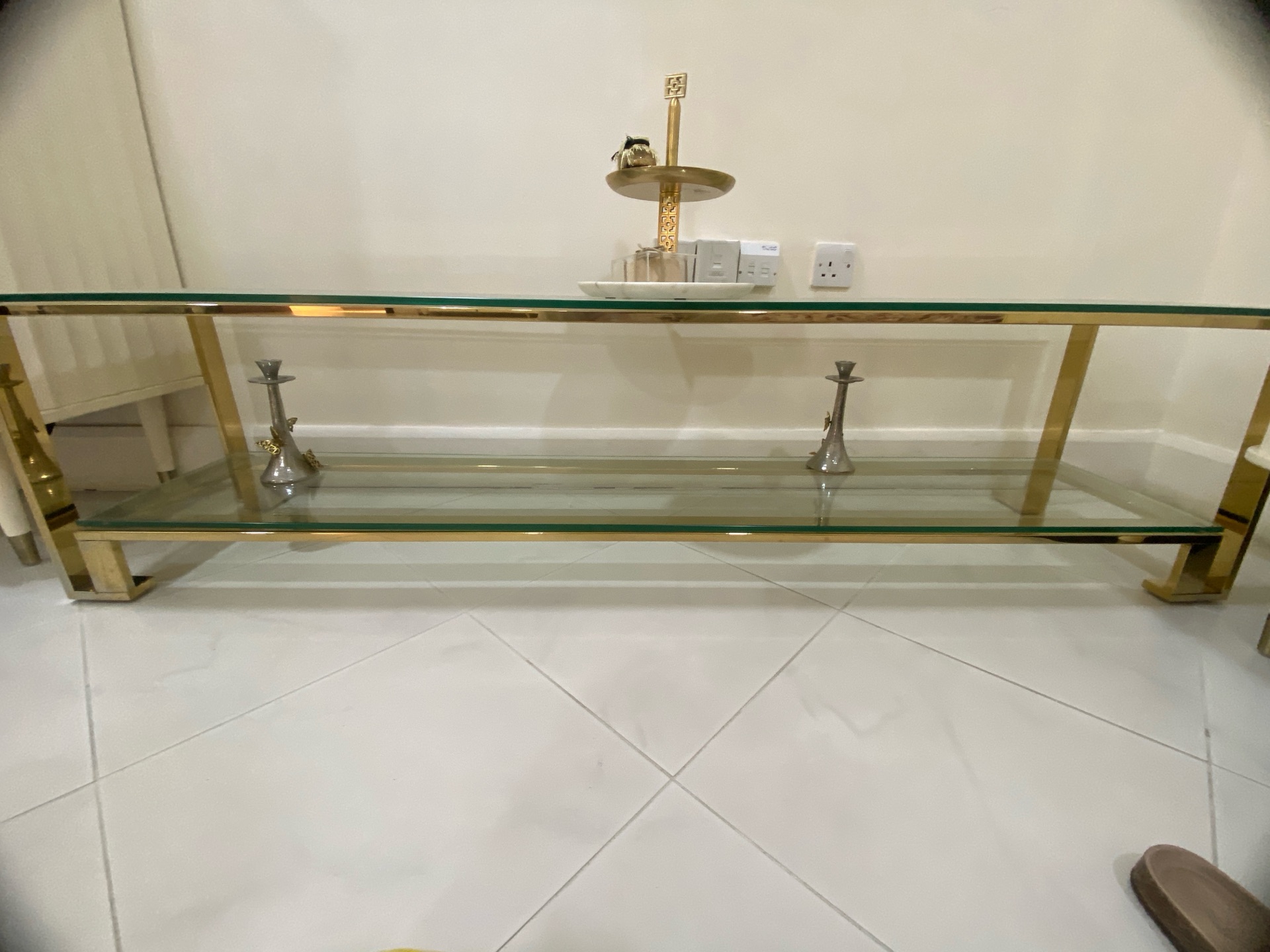 Pan emirates tv unit  - Image 3