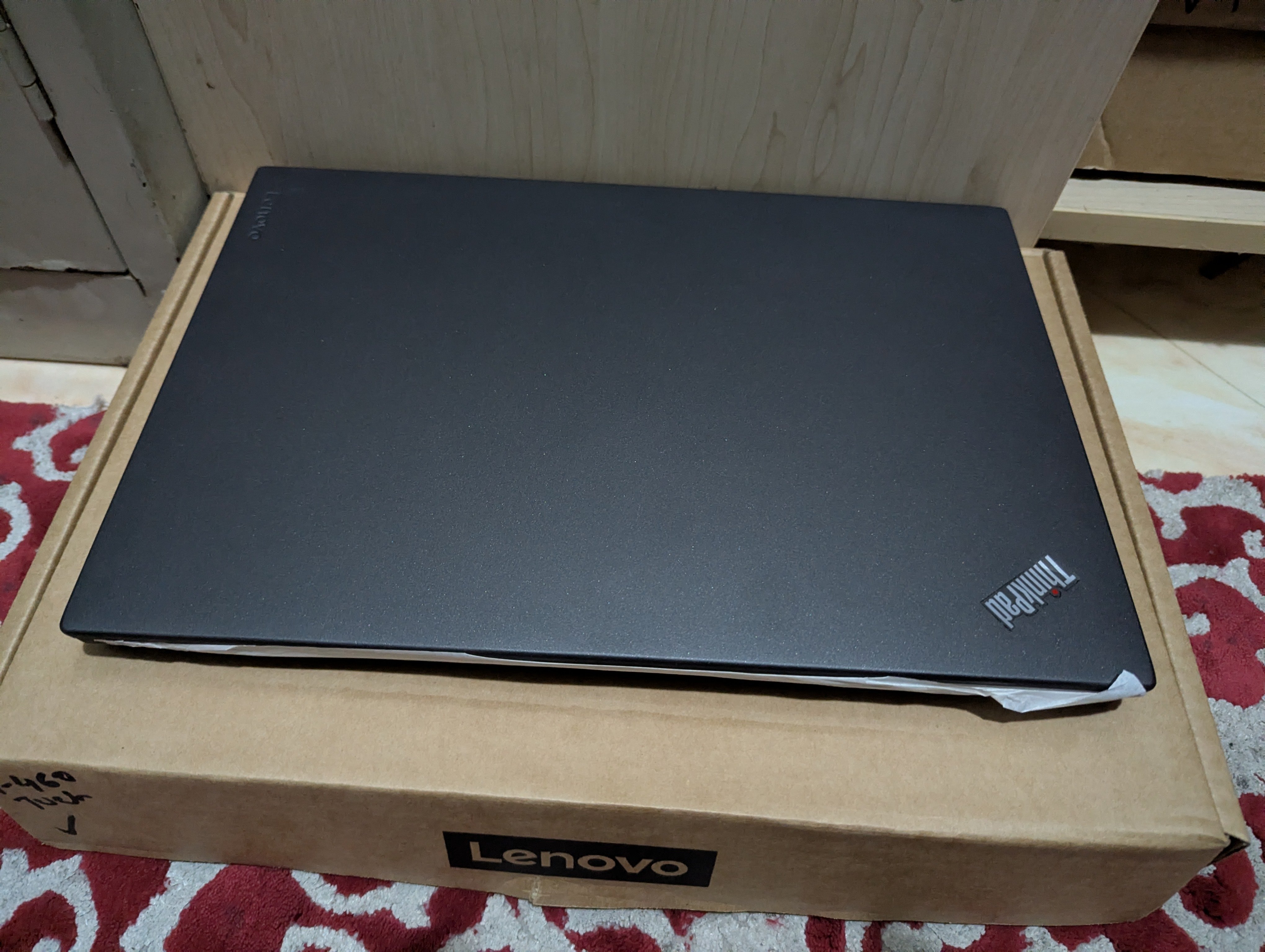 Lenovo T460 intel i7-16GB Ram-256GB SSD - Image 3