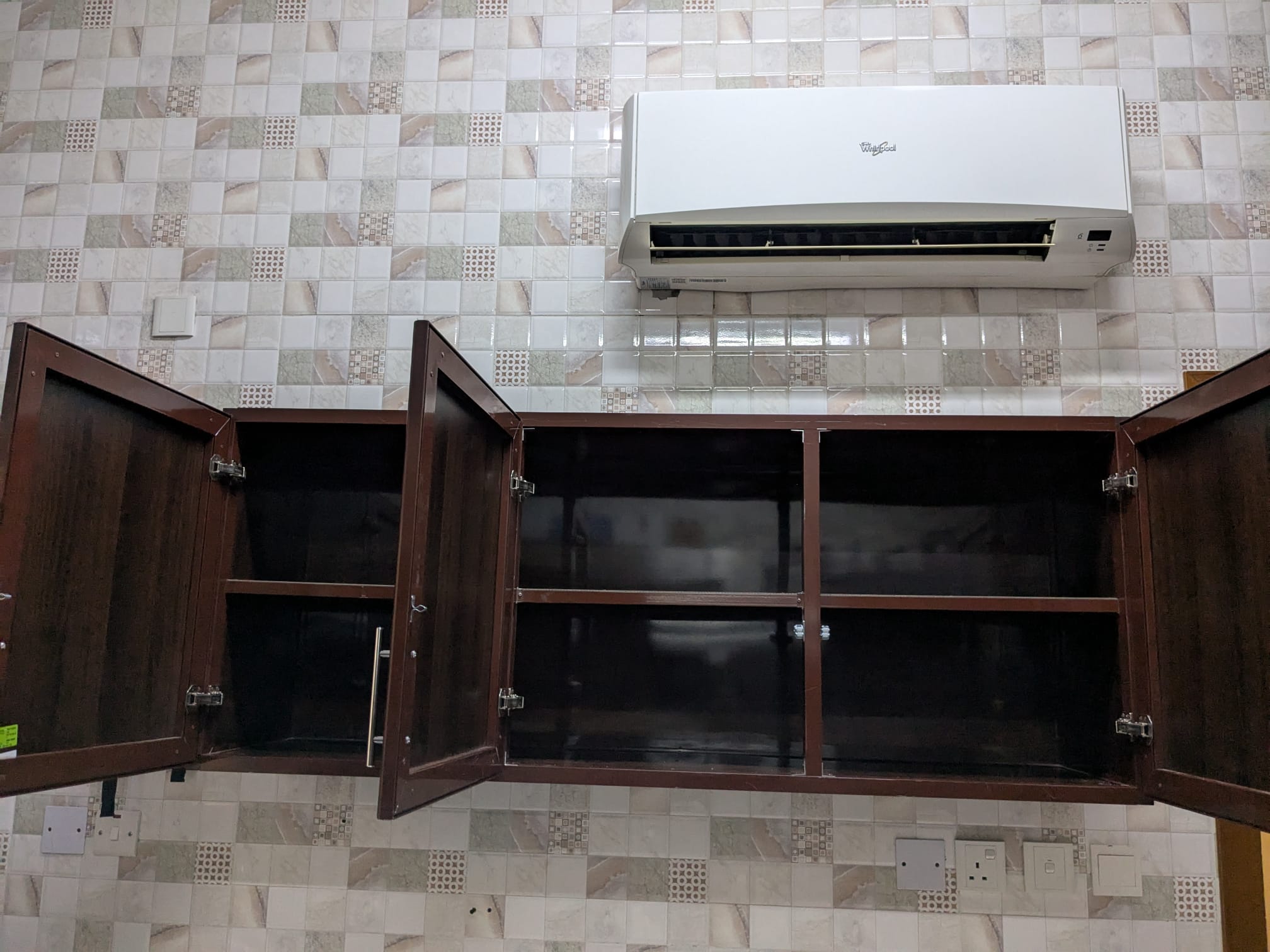 Kitchen cabinet for make and sale available  - Image 8