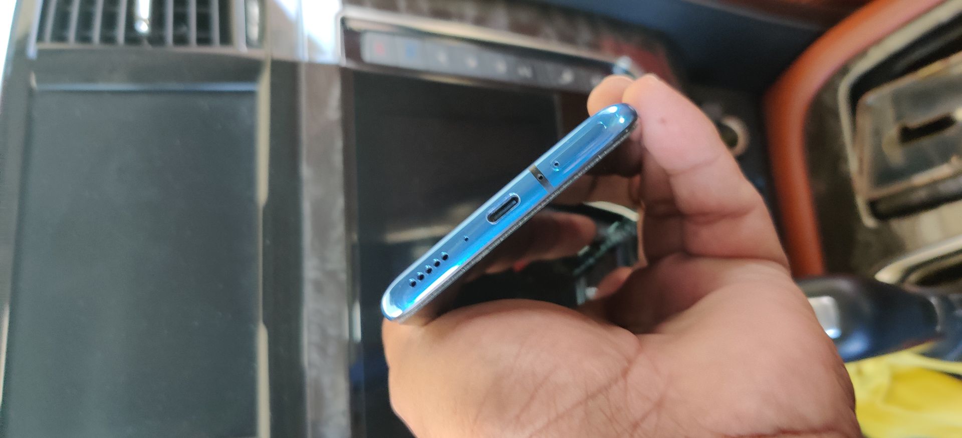 ONE PLUS 7T PRO (Urgent) - Image 4