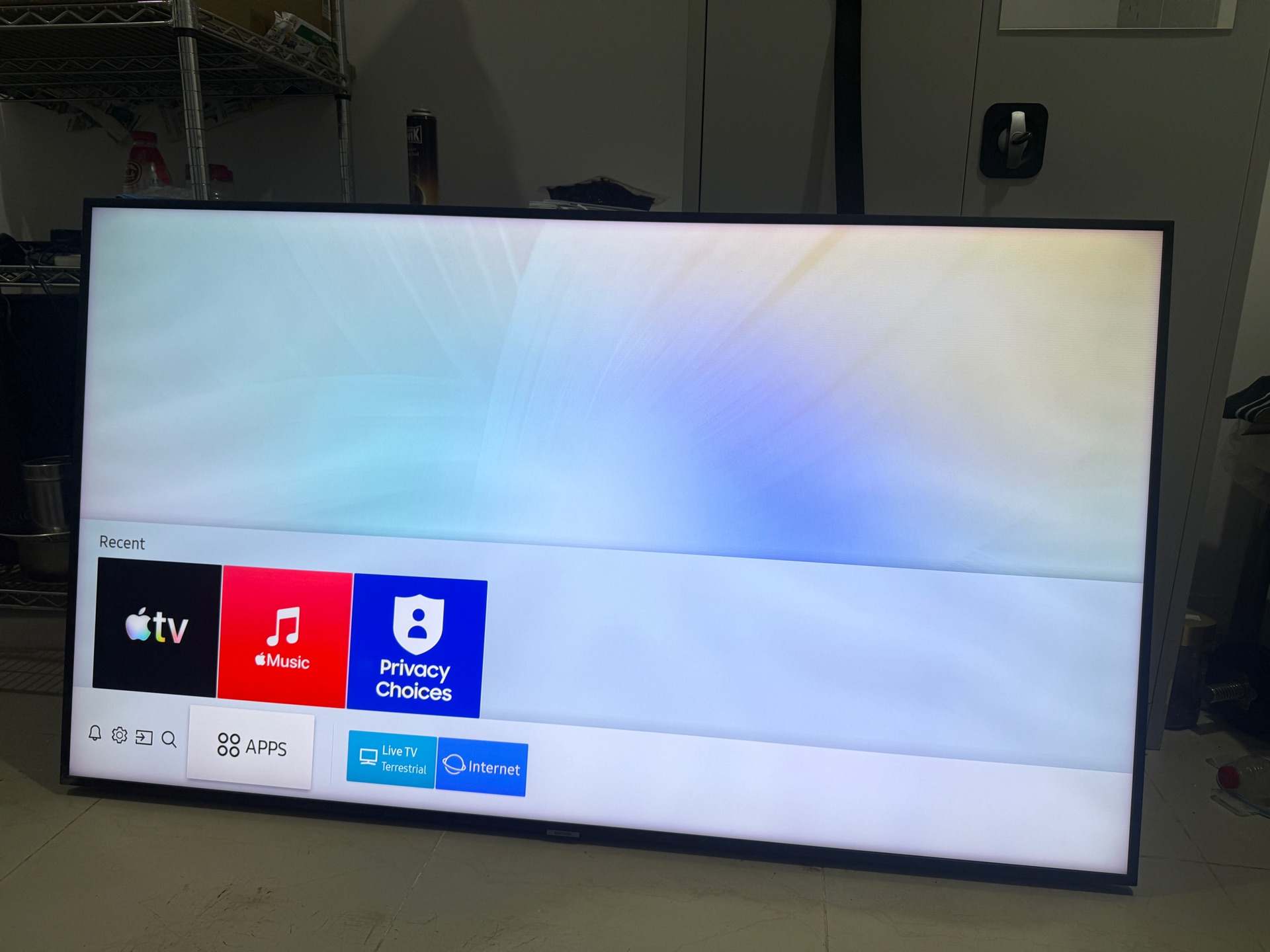 Samsung TV - Image 2