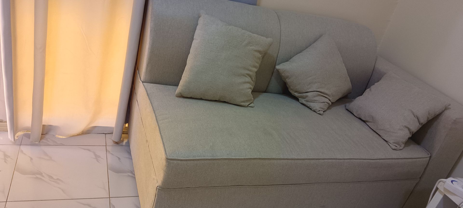 New sofa 1.5 months used - Image 1