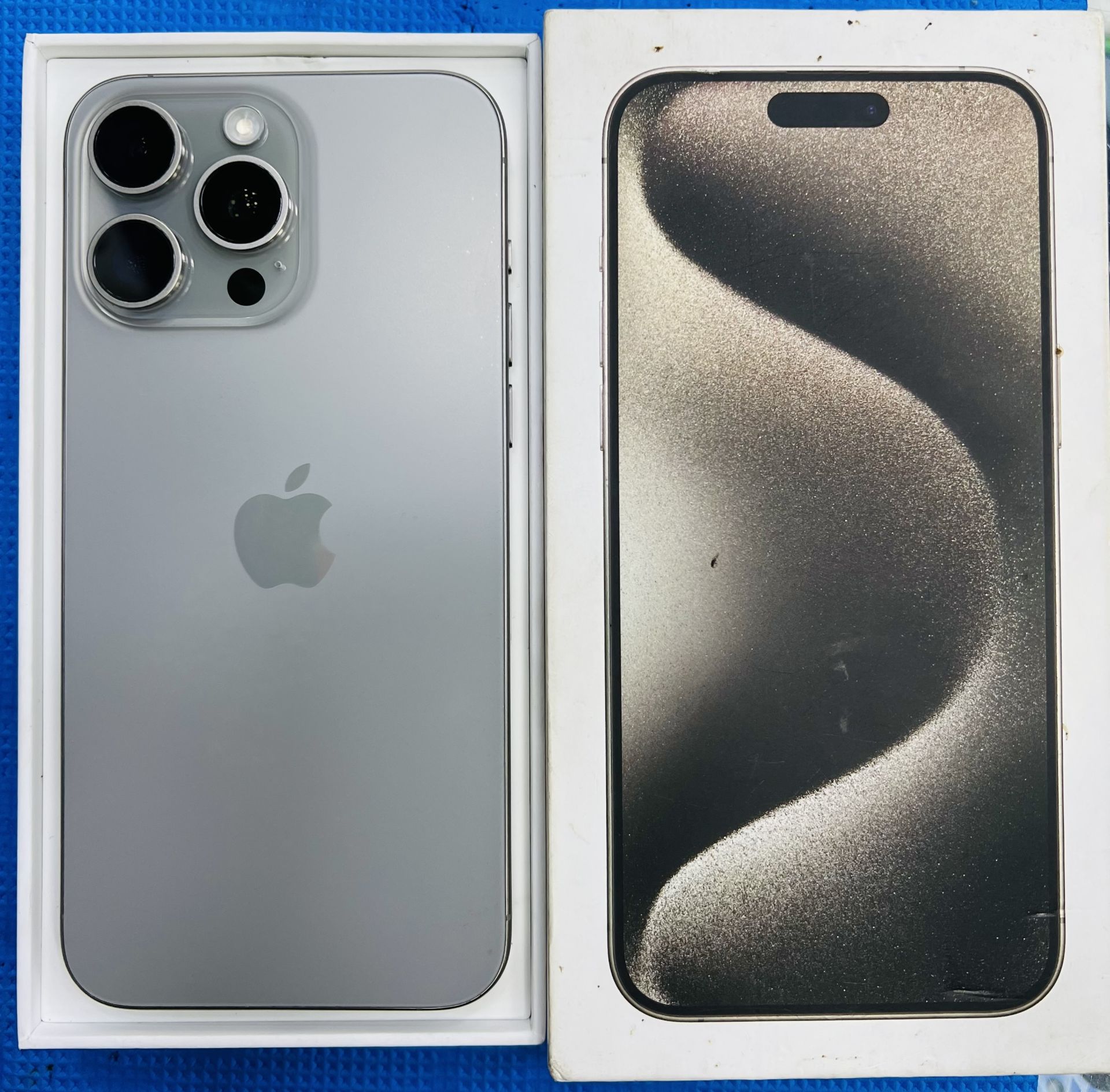 15 pro max, 512Gb,natural titanium - Image 1