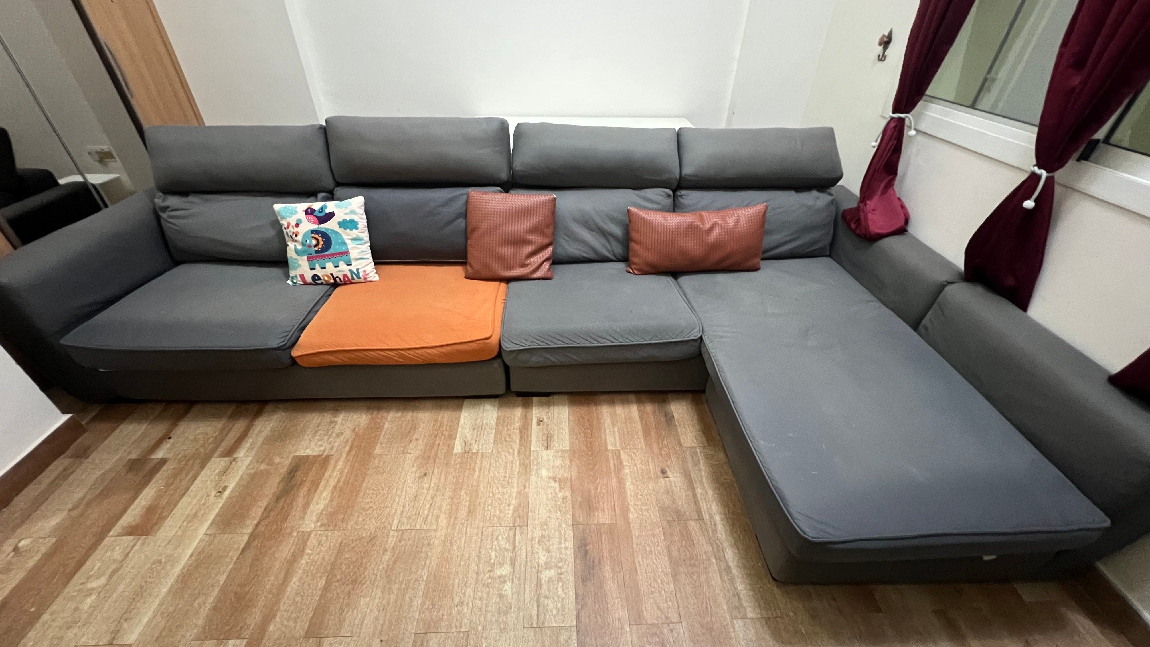4 Seater Corner sofa - Image 3