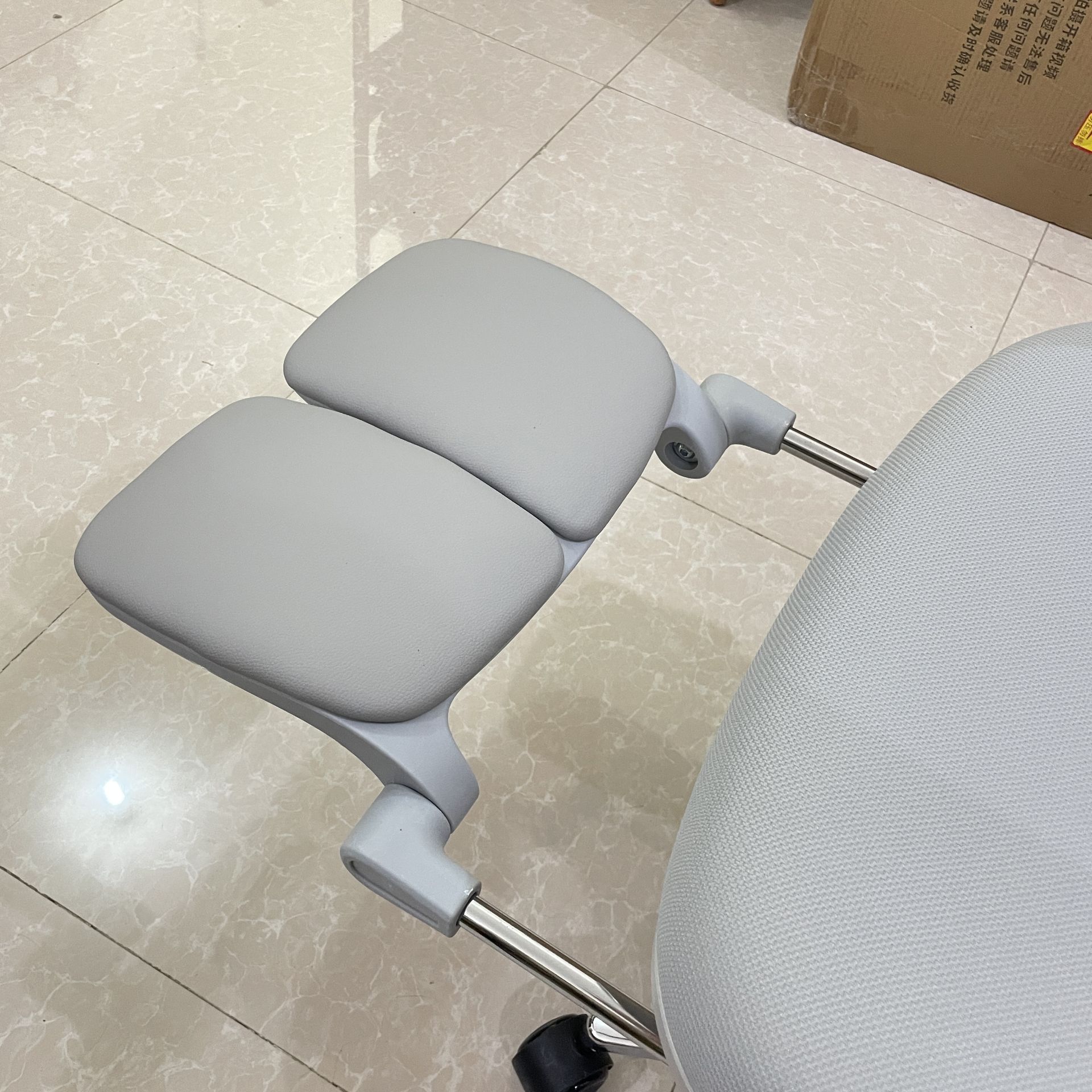 Office Tables & Seating - Image 5