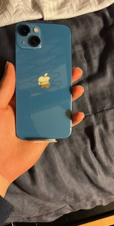 iPhone 13. 128GB. With box, original usb and Adapter  - Image 3