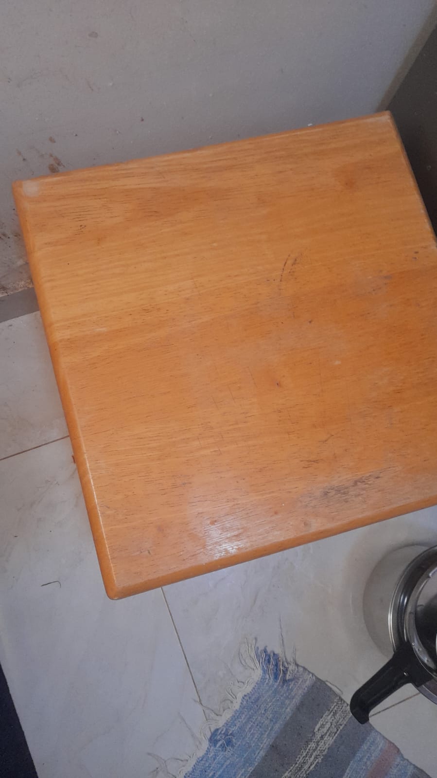 Wooden stool - Image 4
