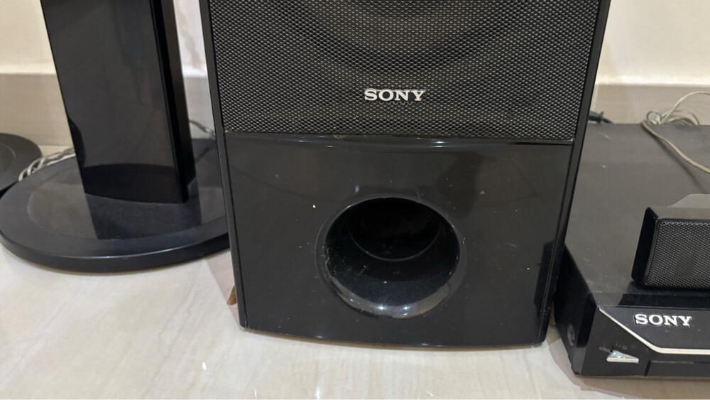 Home Theater System with DVD Player - Image 2