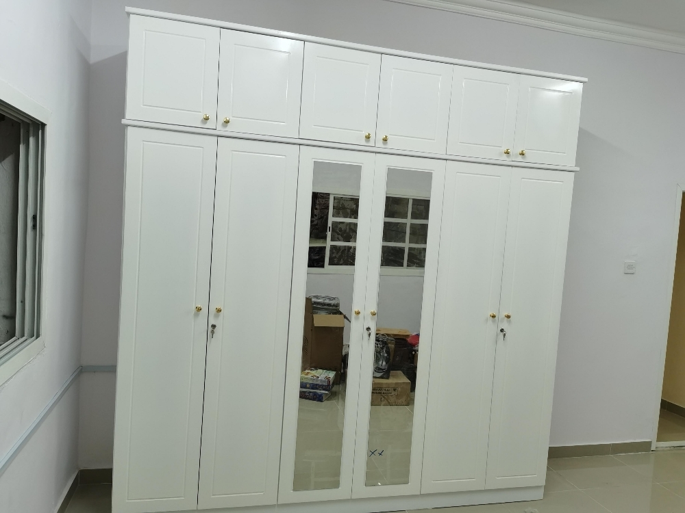 Cabinet / wardrobe - Image 9