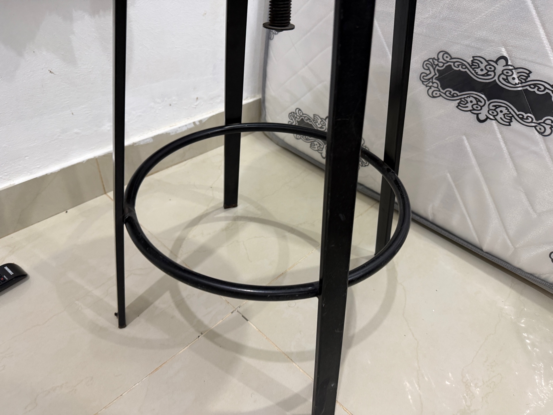 Chairs  - Image 5