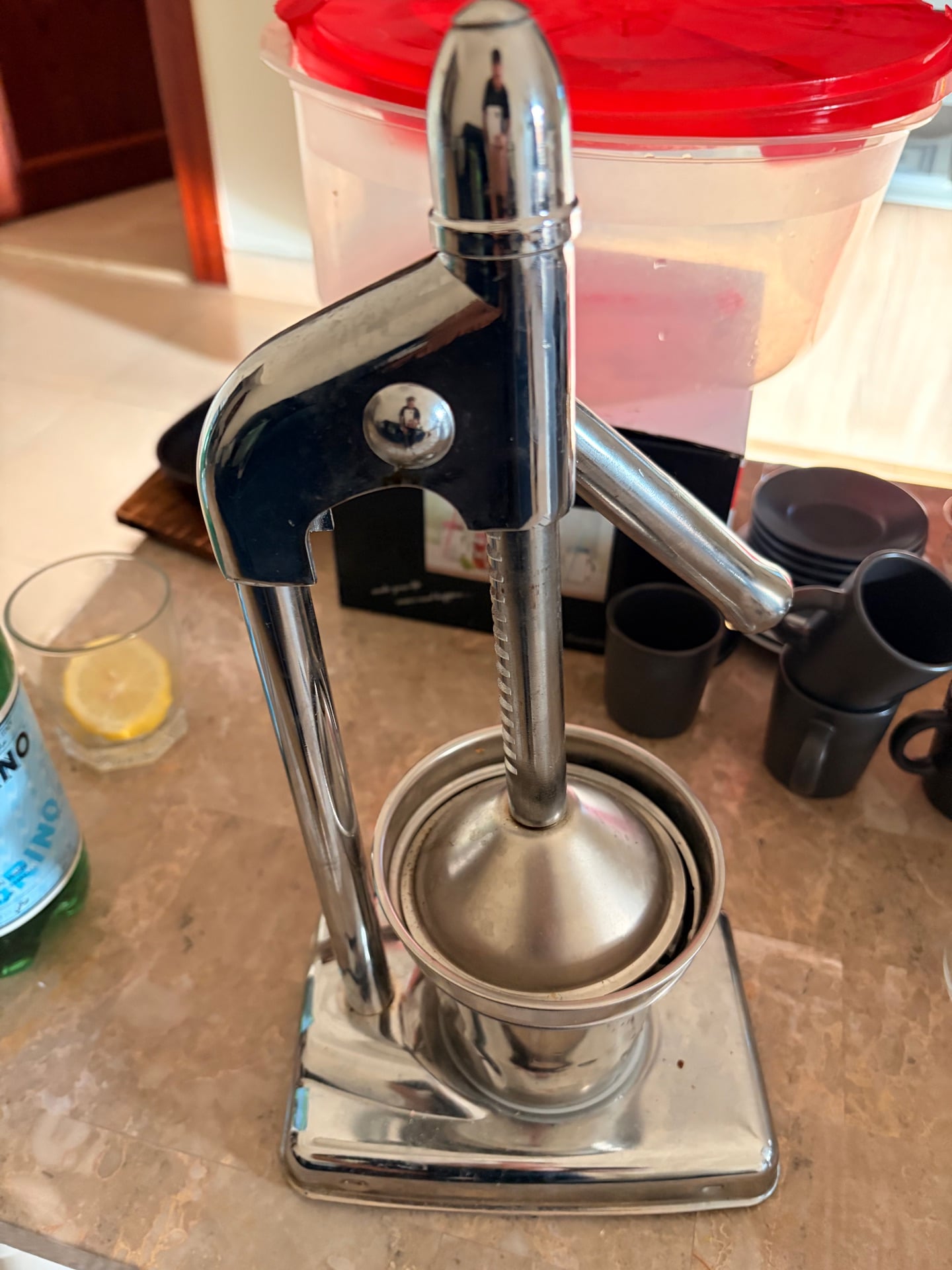 Stainless steel orange juice maker - Image 3